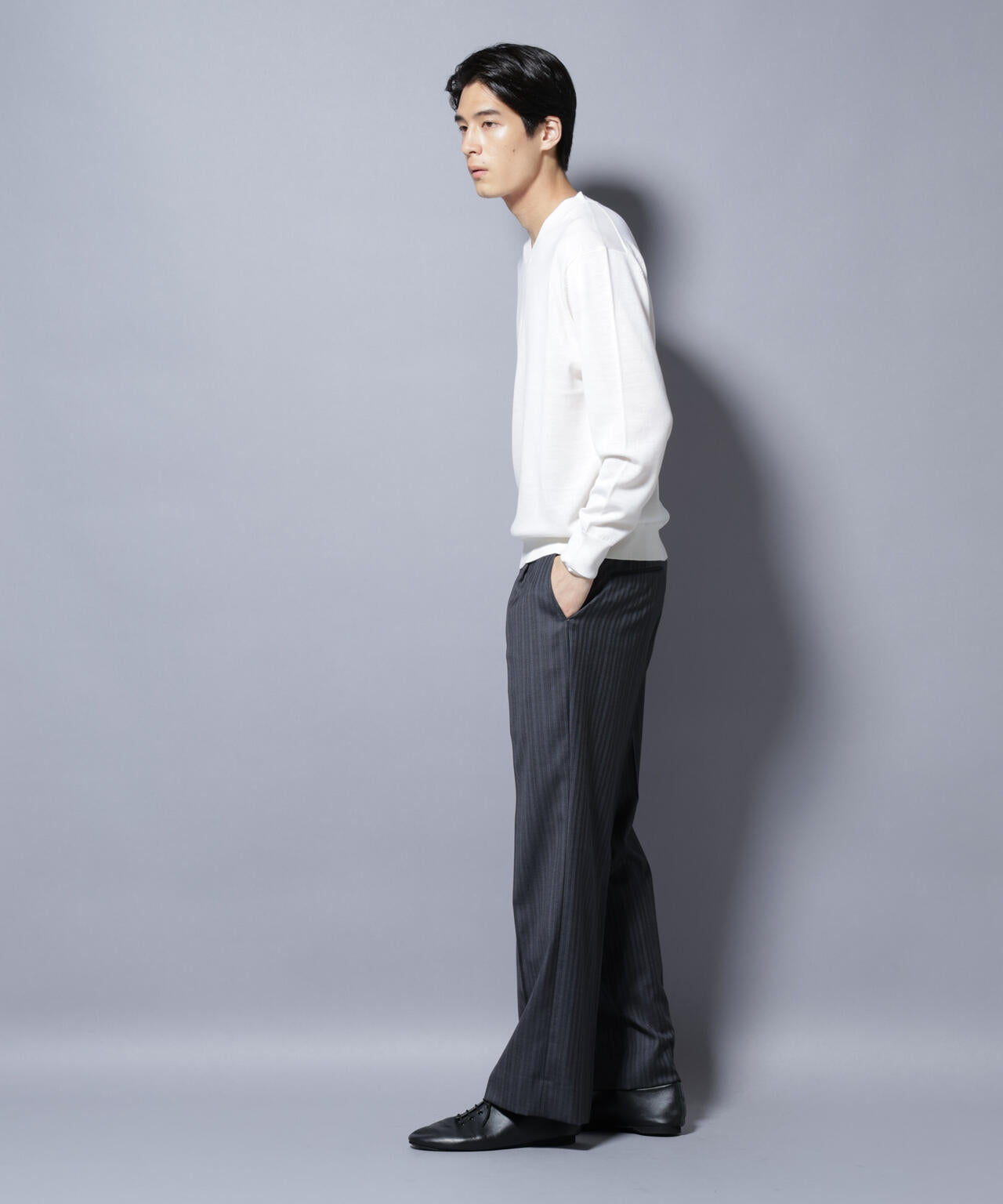 「毛玉レスニット」ファインゲージVネック