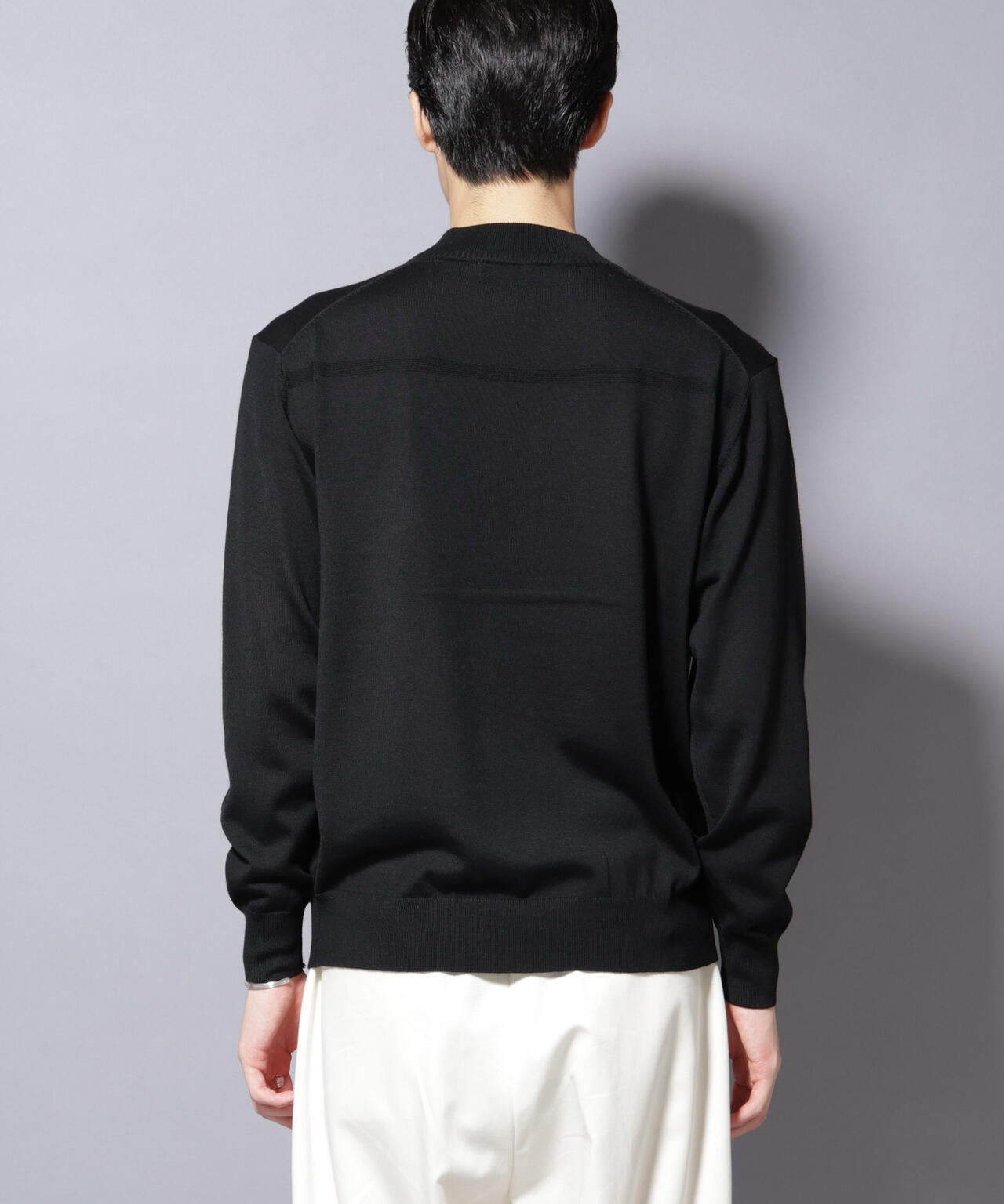 「毛玉レスニット」ファインゲージモックネック