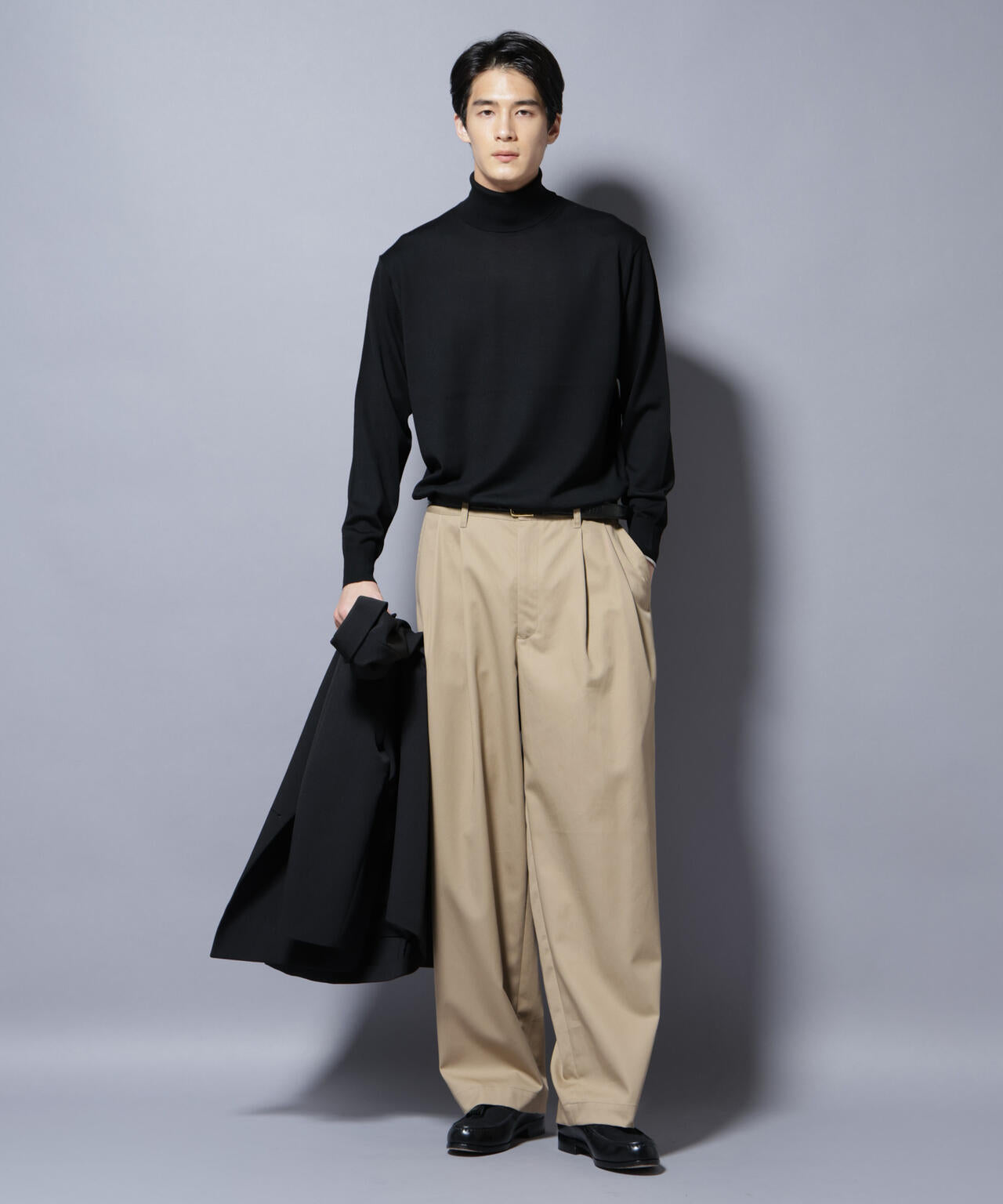 「毛玉レスニット」ファインゲージタートルネック