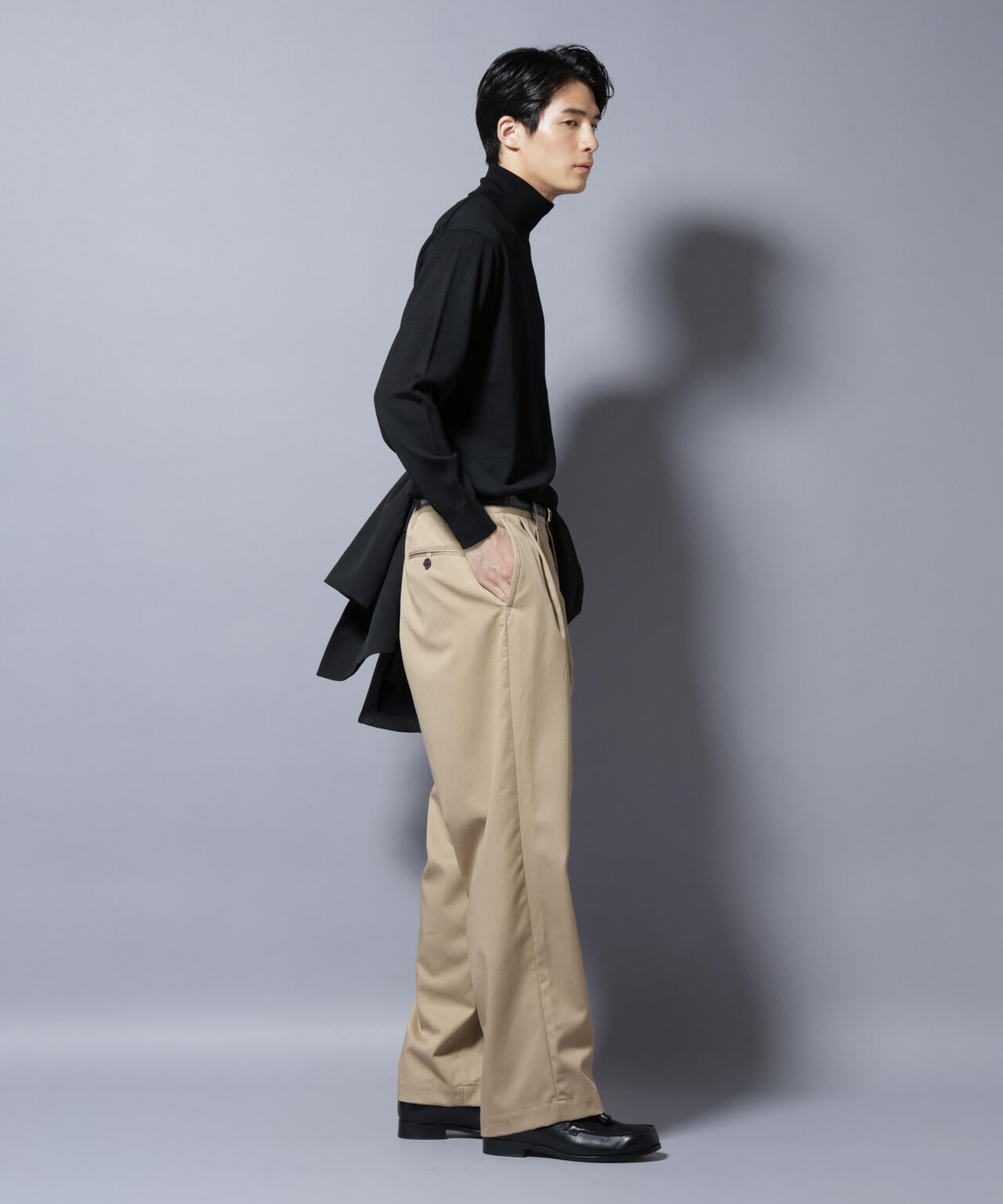 「毛玉レスニット」ファインゲージタートルネック