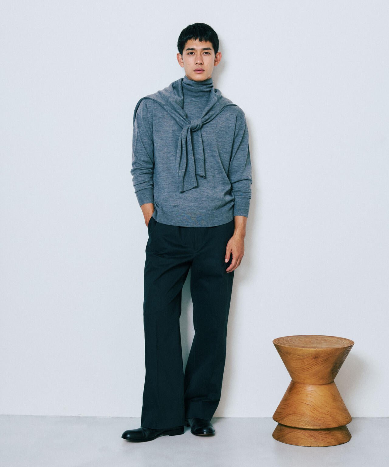 「毛玉レスニット」ファインゲージタートルネック