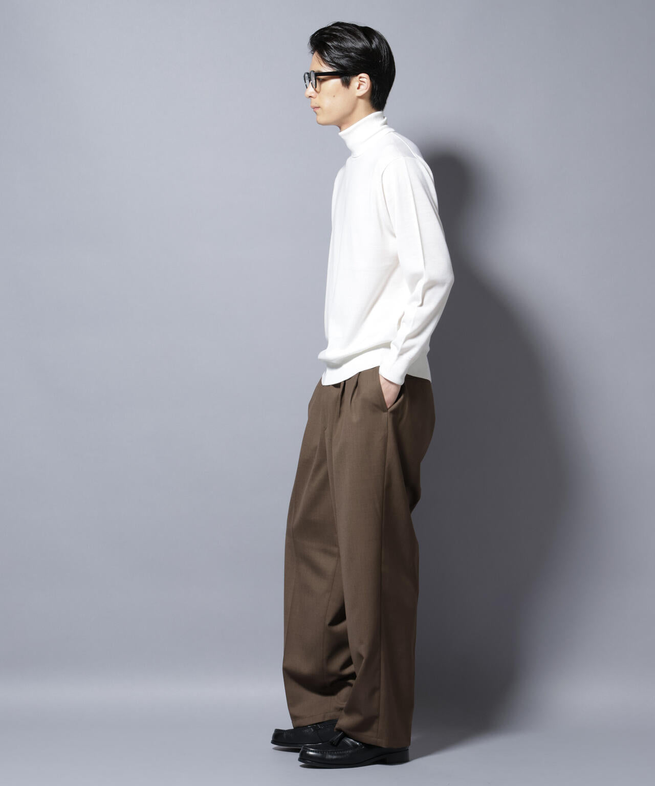 「毛玉レスニット」ファインゲージタートルネック