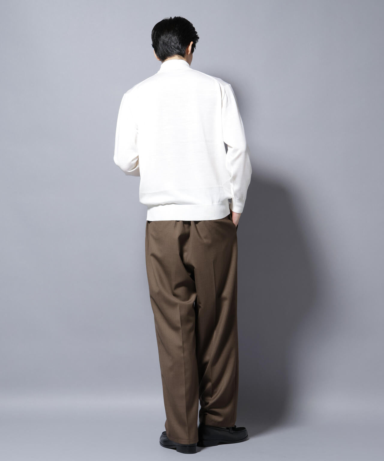 「毛玉レスニット」ファインゲージタートルネック