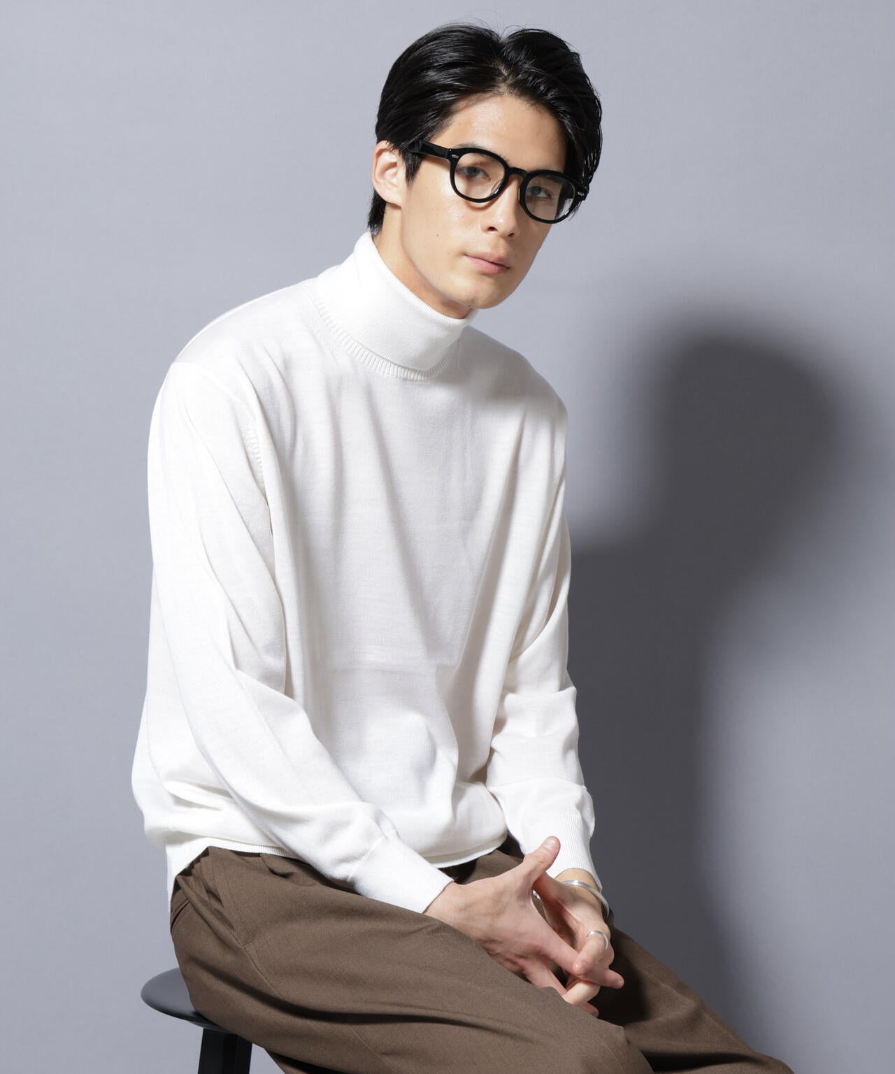 「毛玉レスニット」ファインゲージタートルネック