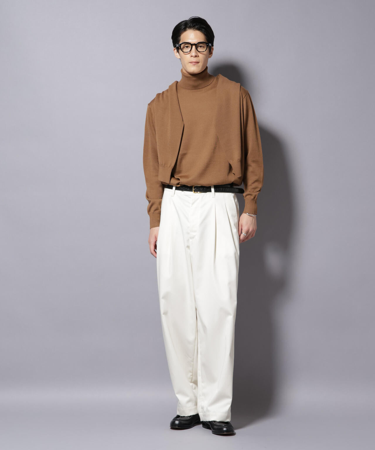 「毛玉レスニット」ファインゲージタートルネック