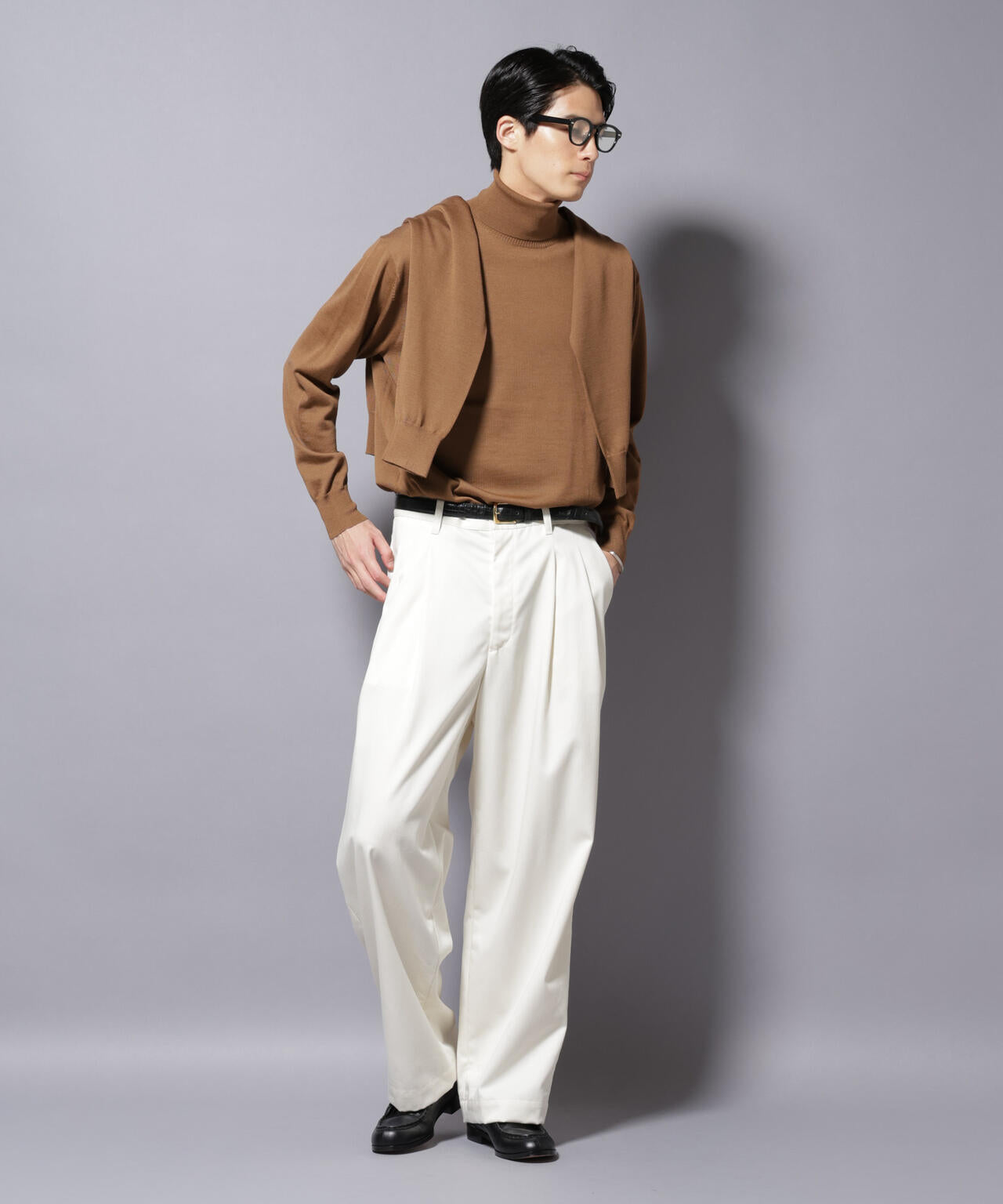 「毛玉レスニット」ファインゲージタートルネック