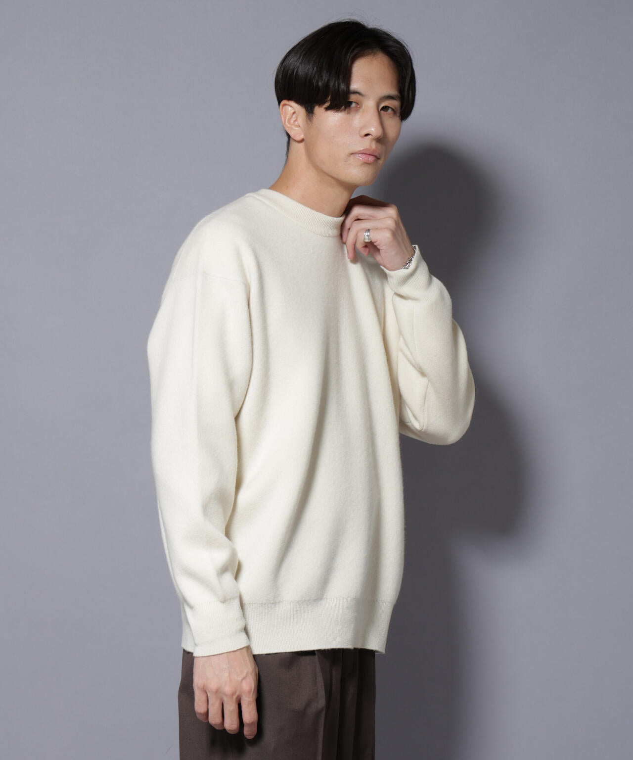 ウールカシミヤクルーネックプルオーバー