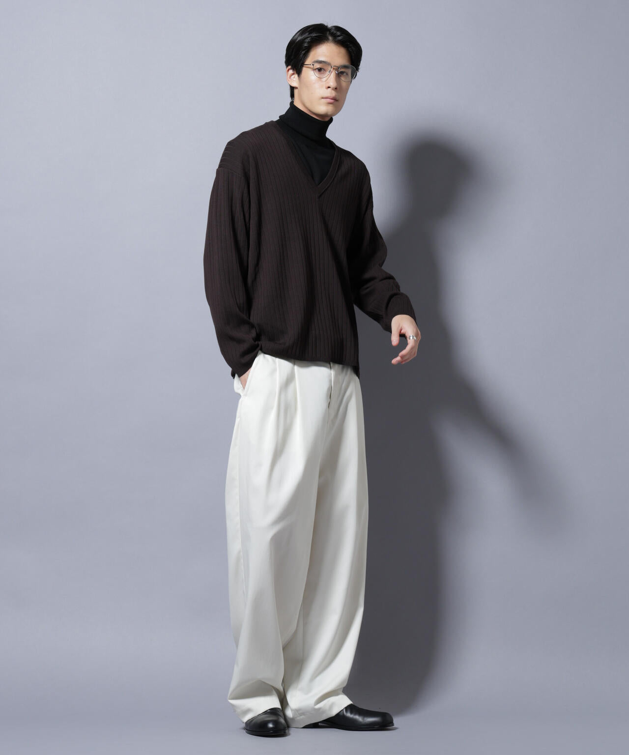 CICA&UVカット リブニットVネック