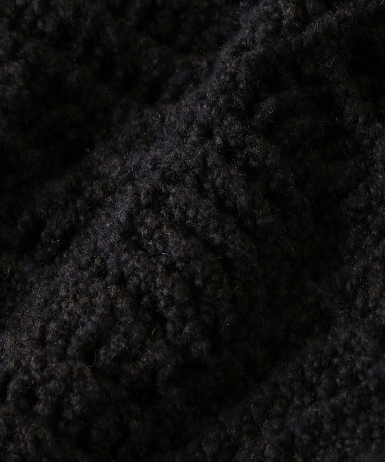 透かし編み クルーネックニット