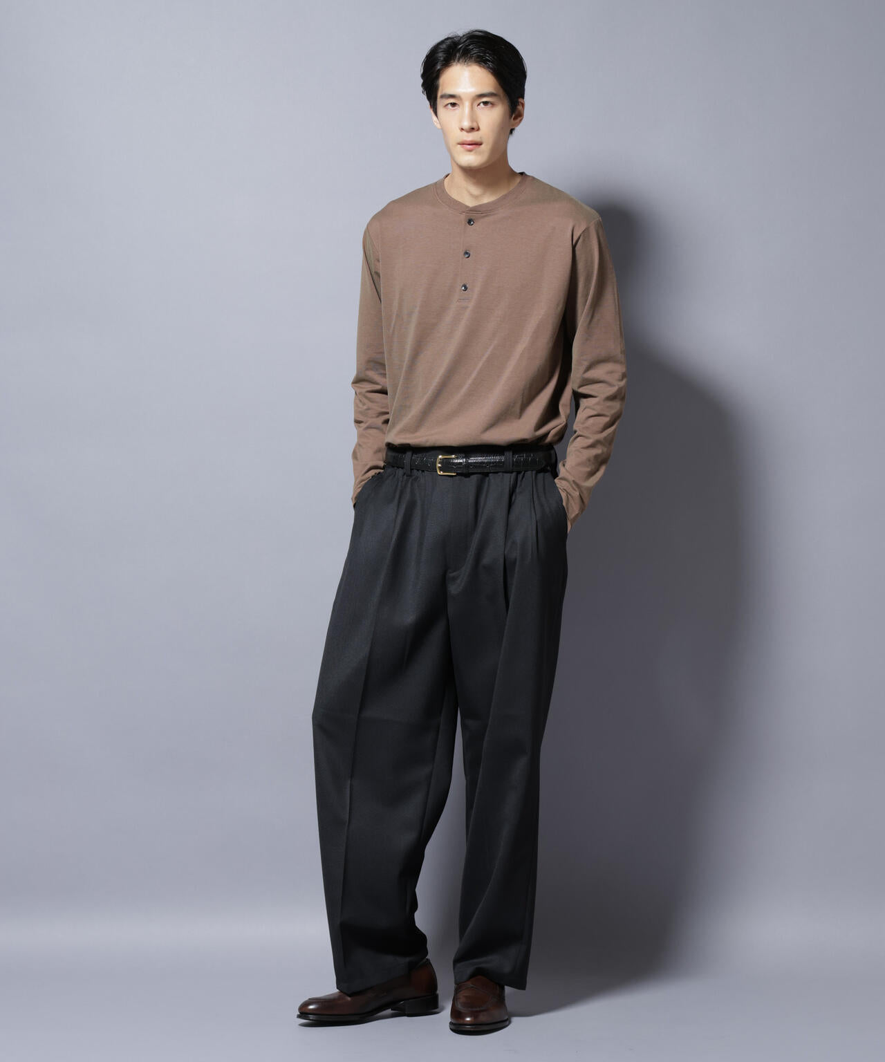 ソラーロライトストレッチヘンリーネックTシャツ 長袖