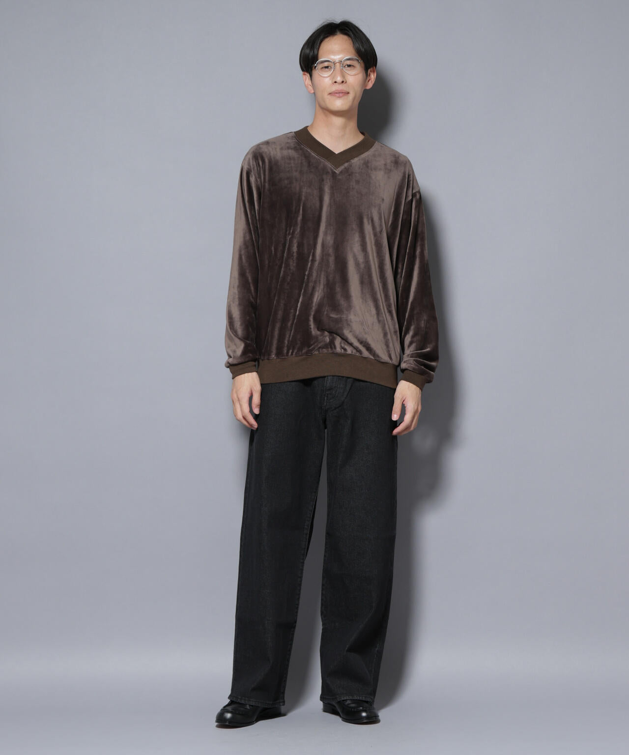 ベロアプルオーバー Vネックスウェット