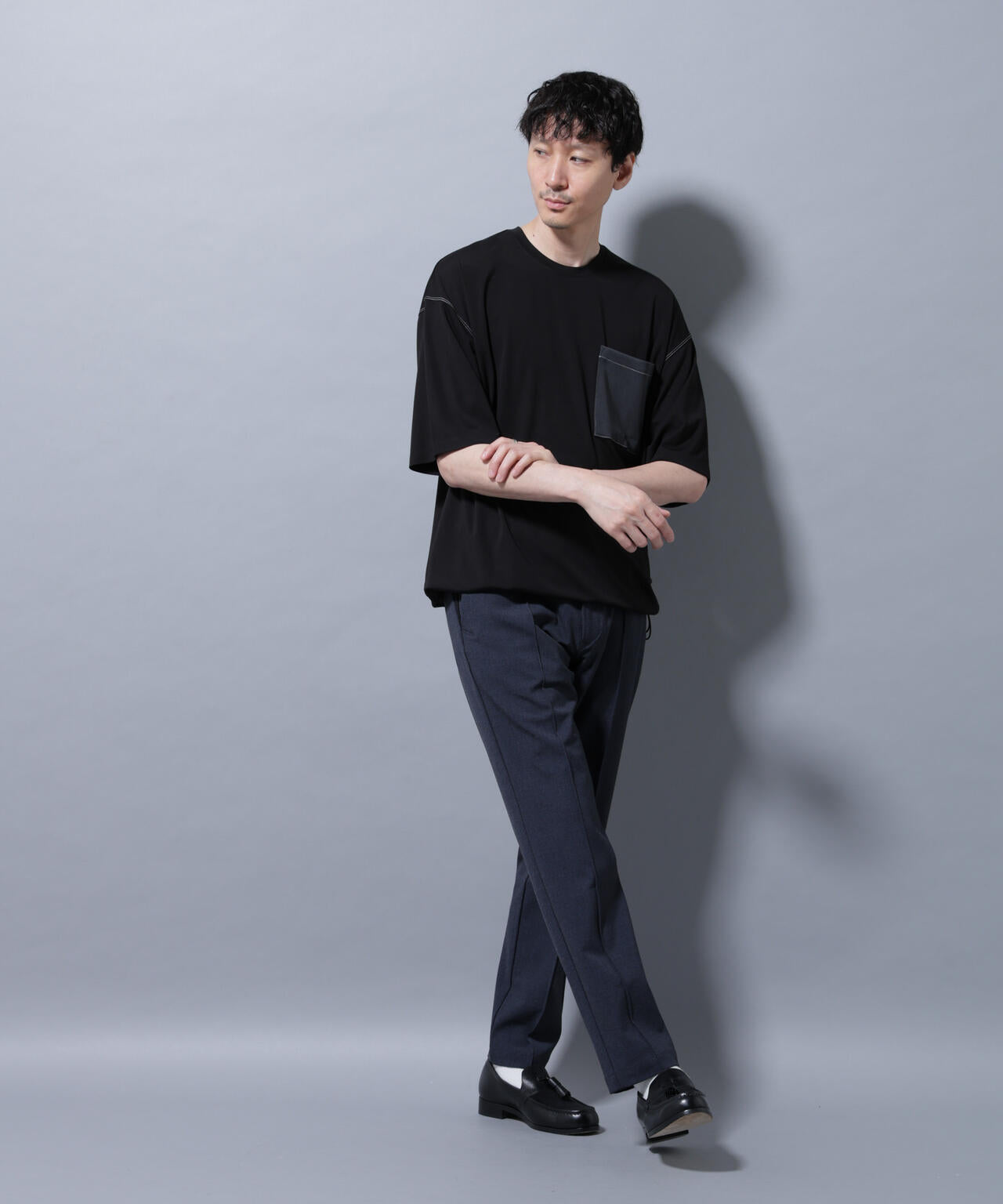 配色ステッチ フェイクスエードポケットTシャツ