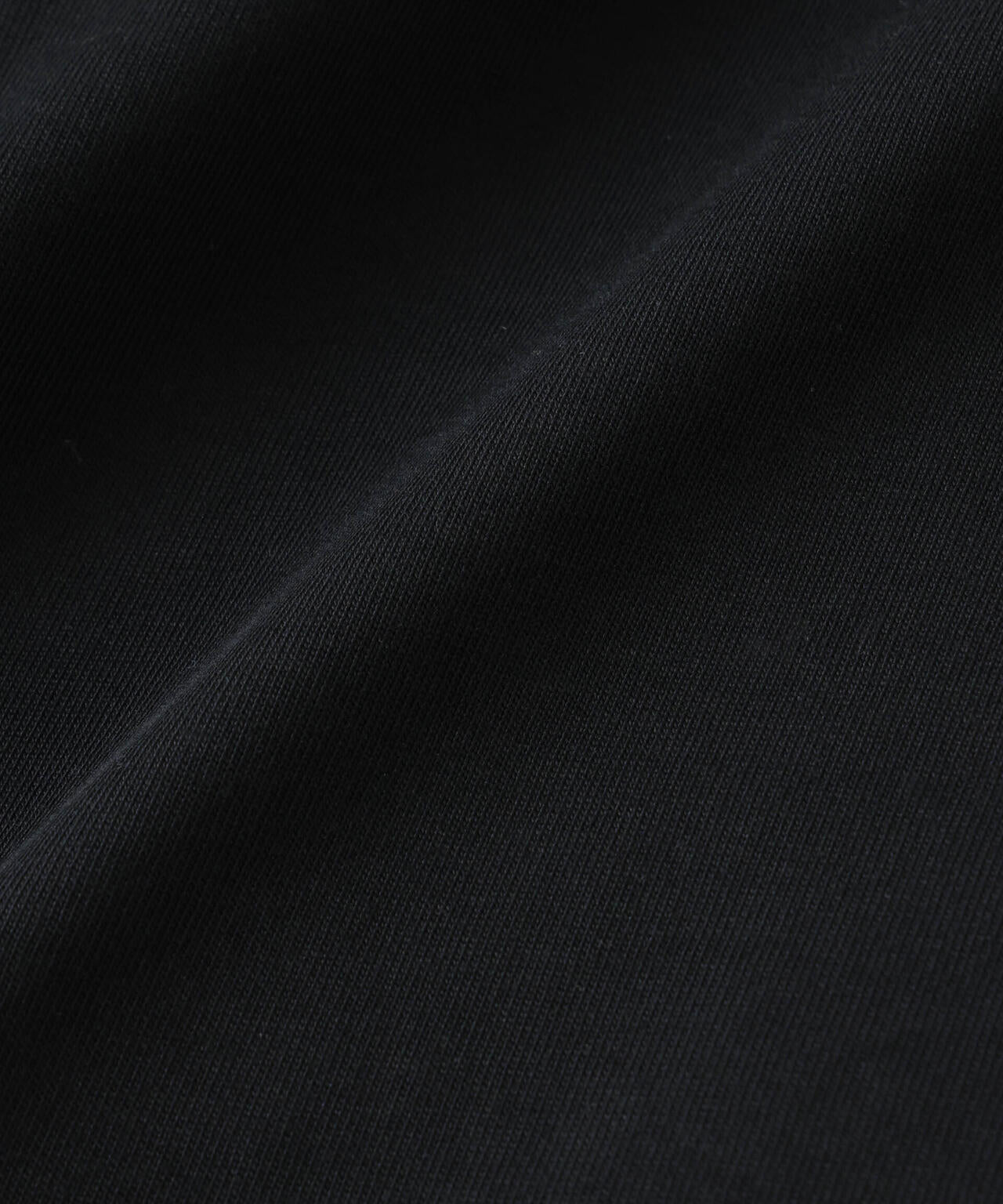 「BOHO CHIC」エディトリアル プリントTシャツ