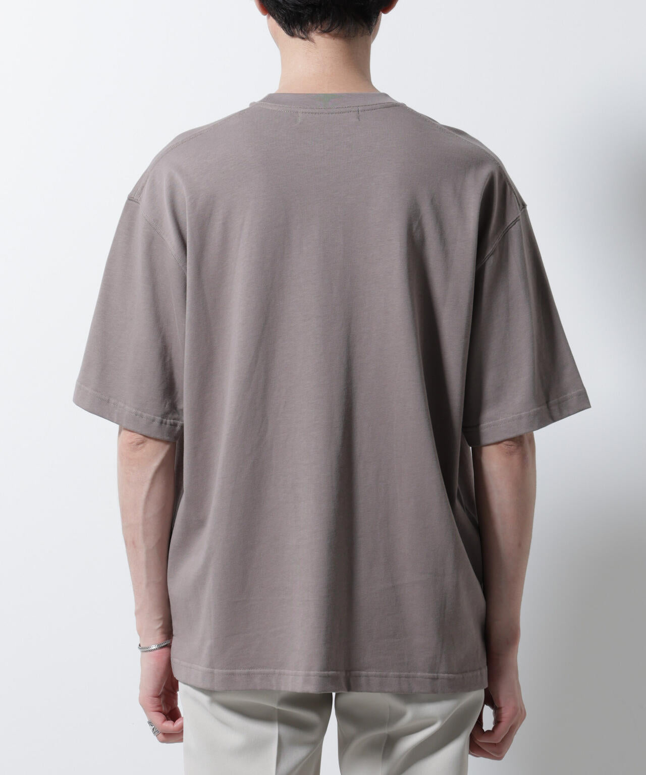 「BOTANICAL」エディトリアル プリントTシャツ