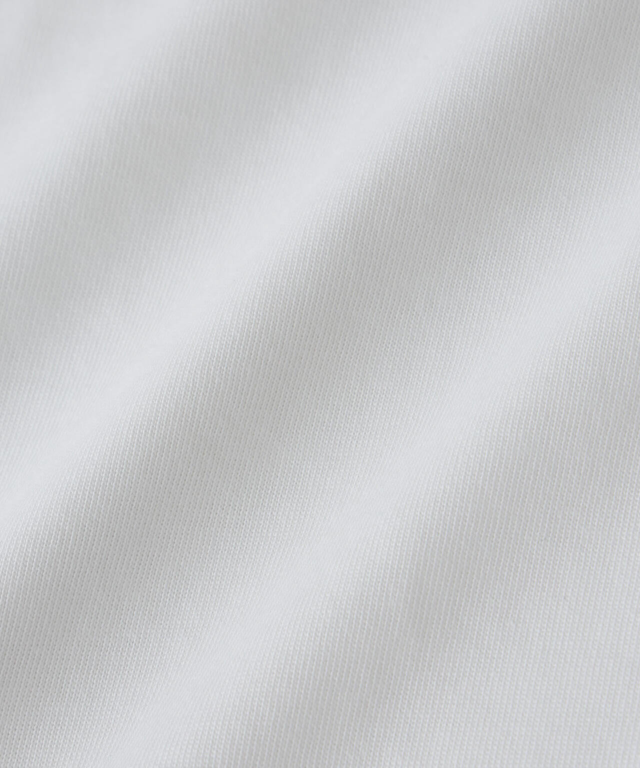 「Art & Craft」エディトリアル 刺繍Tシャツ