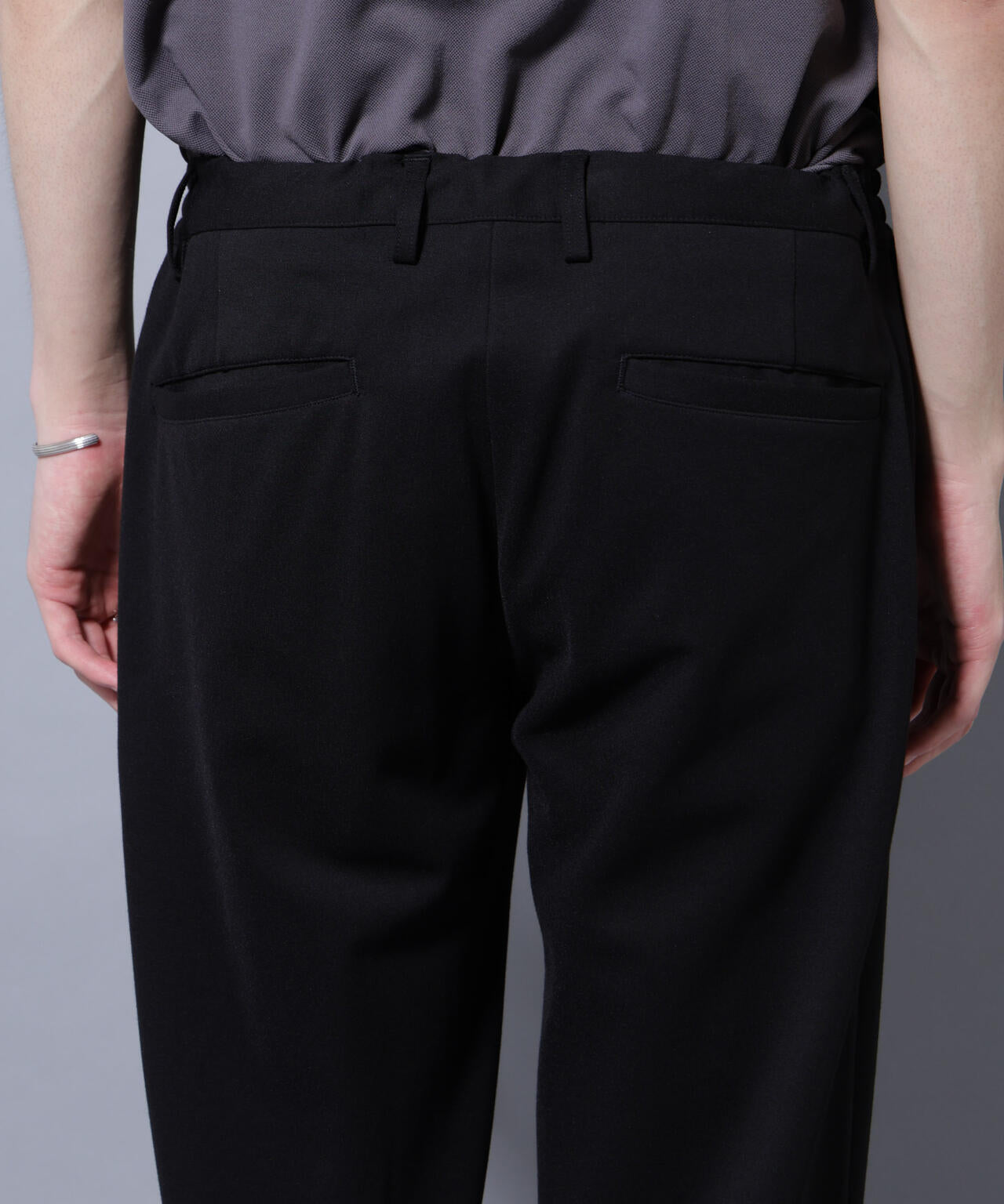 「モダンコンフォートシリーズ」スリムイージースラックス