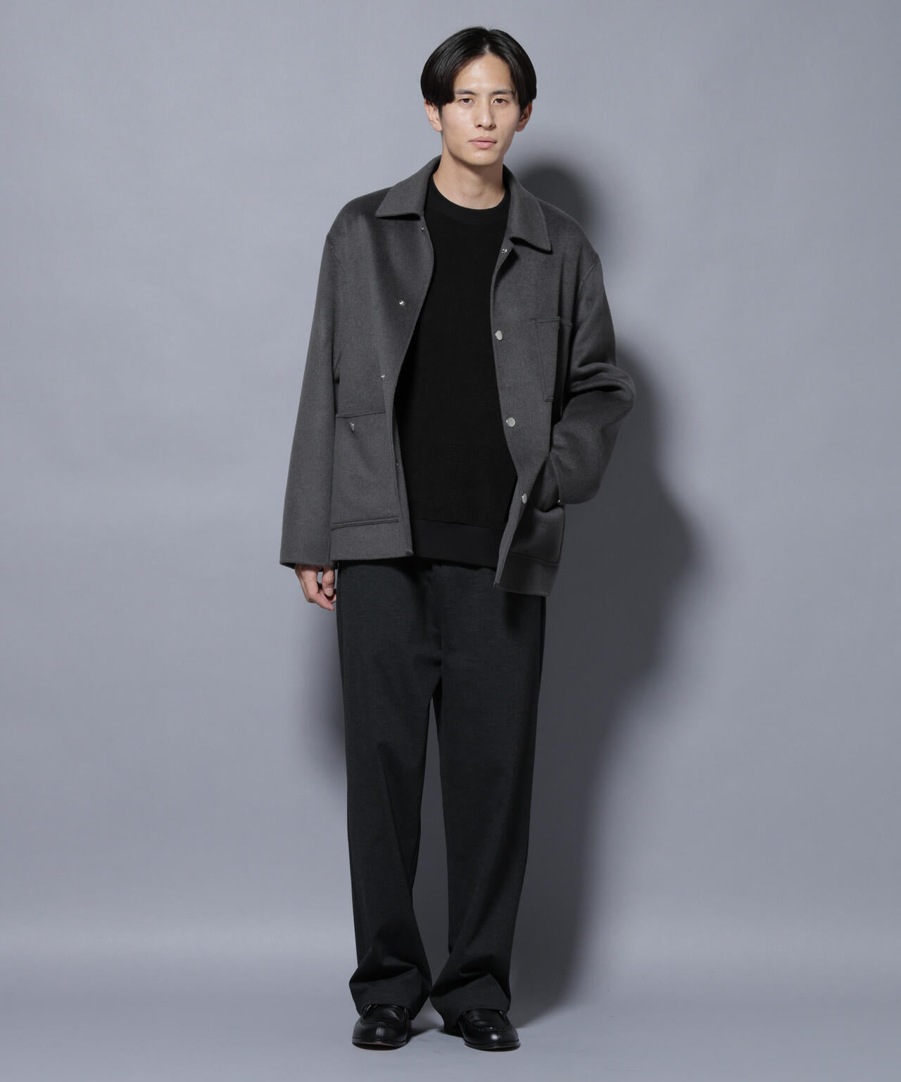 DELEGANTE TECH+ トラックパンツ