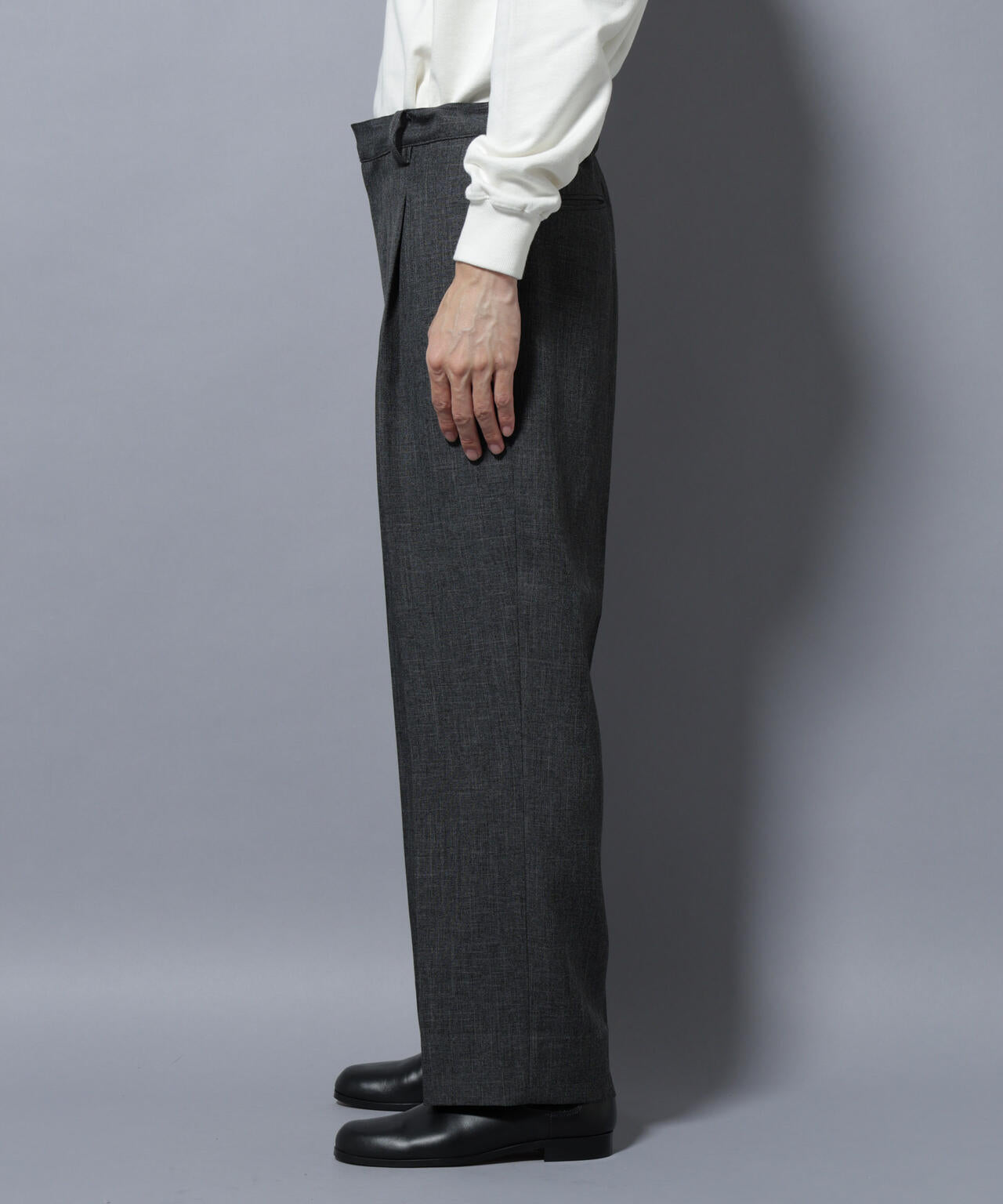 「大人のワイドパンツ」シャークスキンイージースラックス