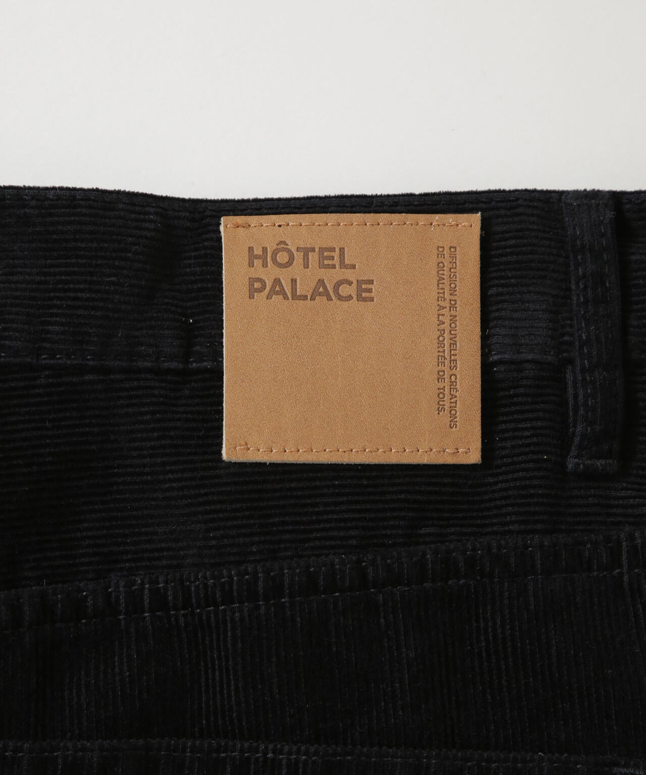 「HOTEL PALACE」 ワイドストレートコーデュロイパンツ