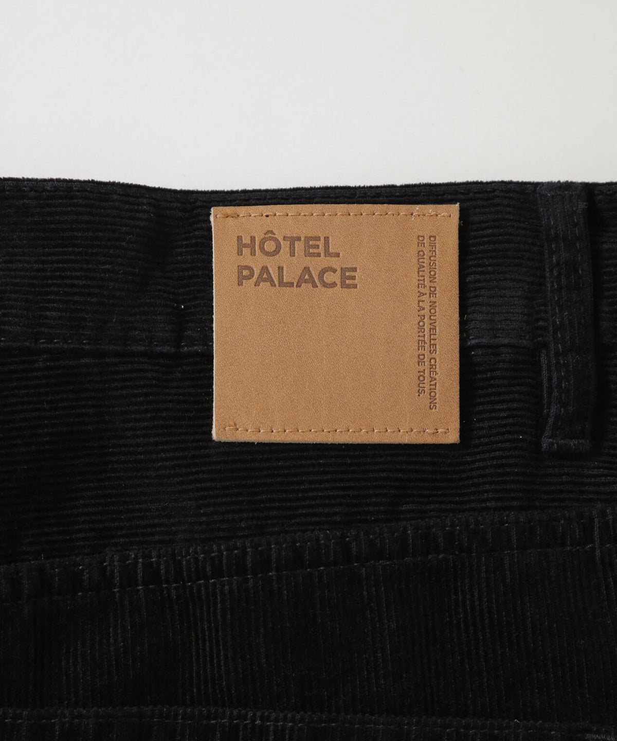 「HOTEL PALACE」 ワイドストレートコーデュロイパンツ