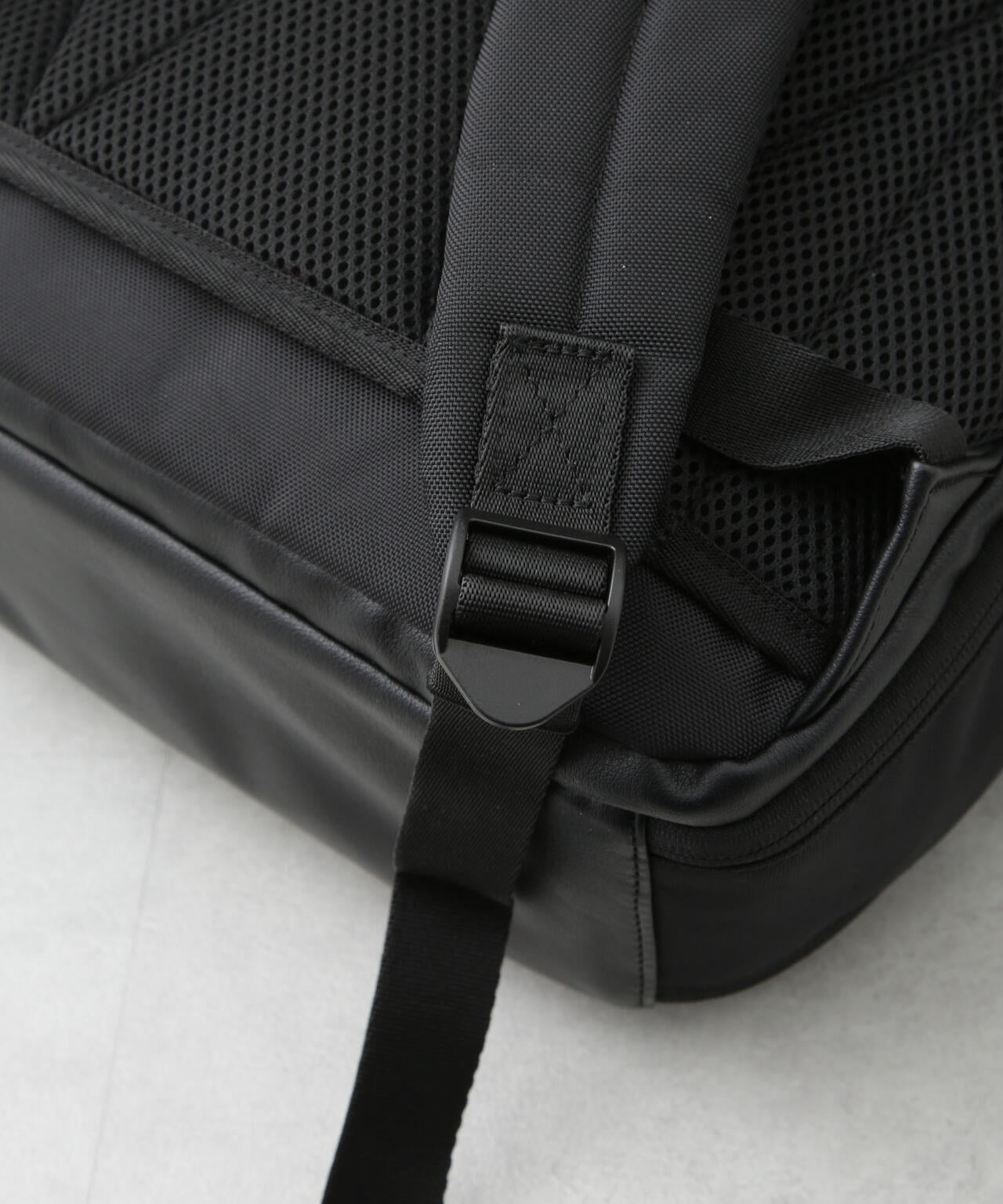 ECOPET(R) マルチポケットバックパック