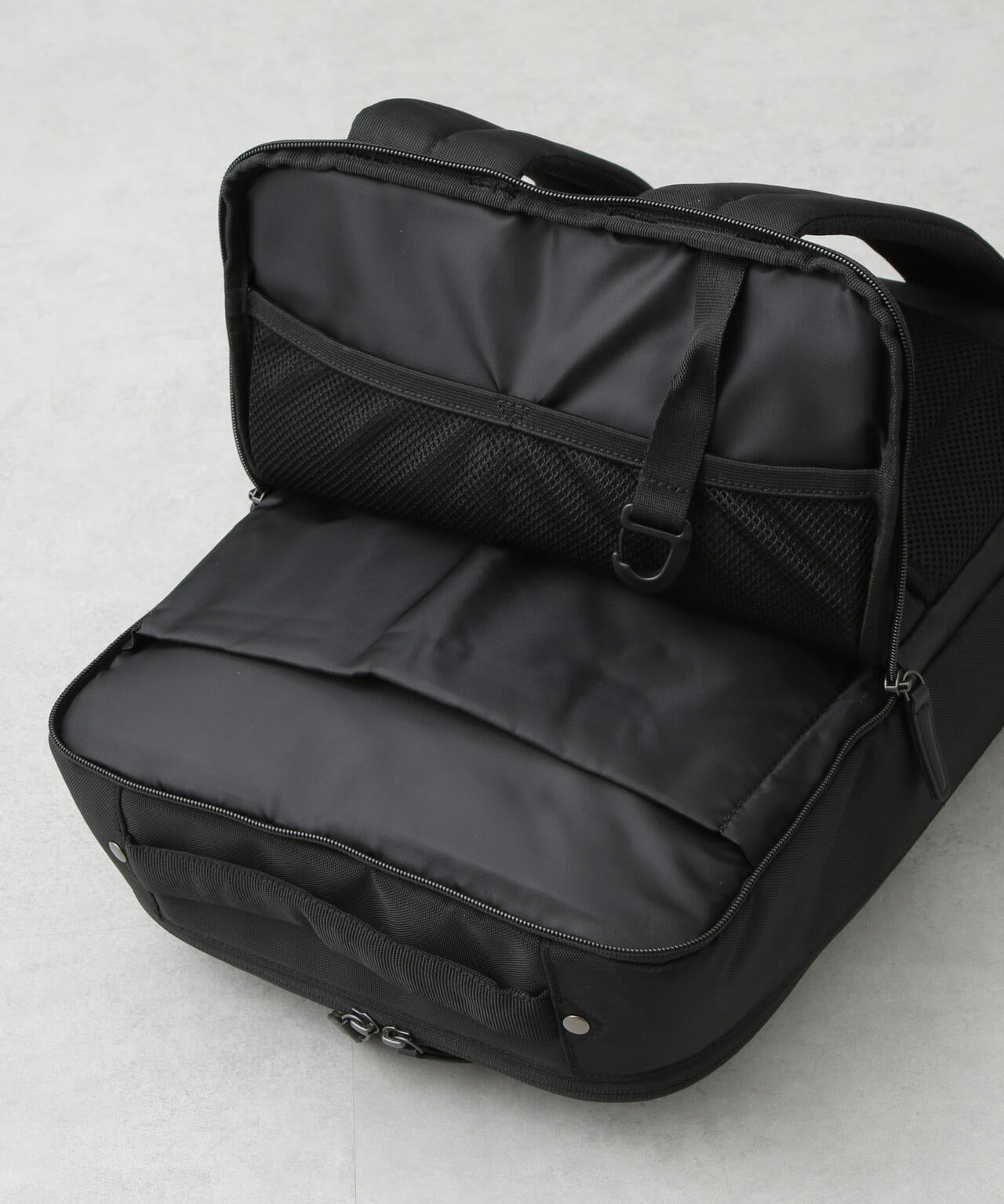 ECOPET(R) マルチポケットバックパック