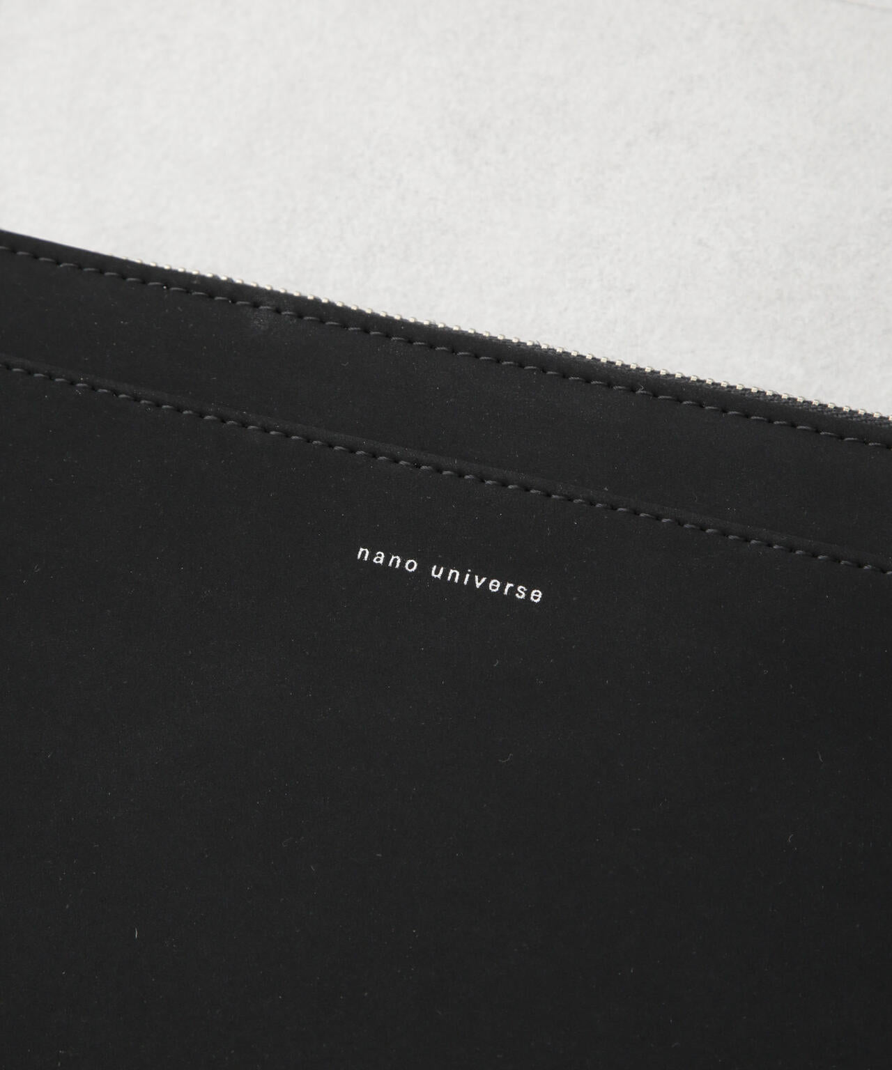 フェイクスエードクラッチバッグ