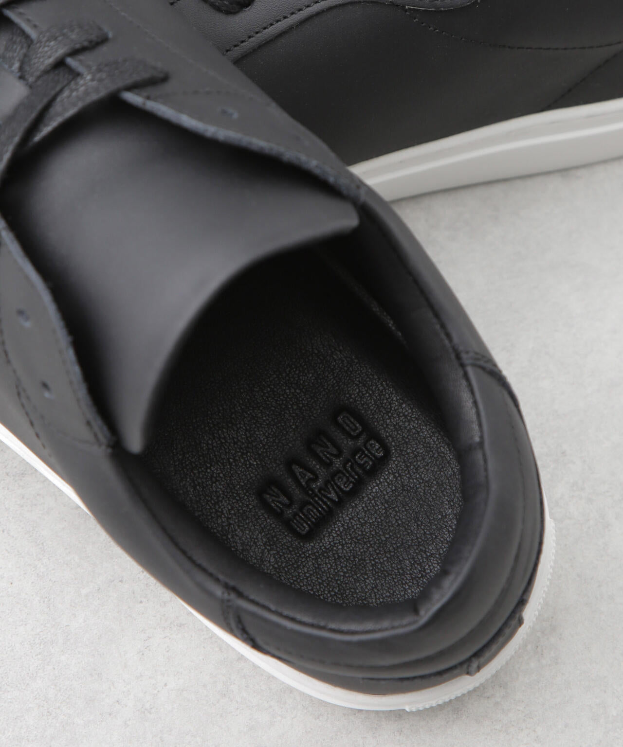 「Damerino」ダメリーノレザースニーカー