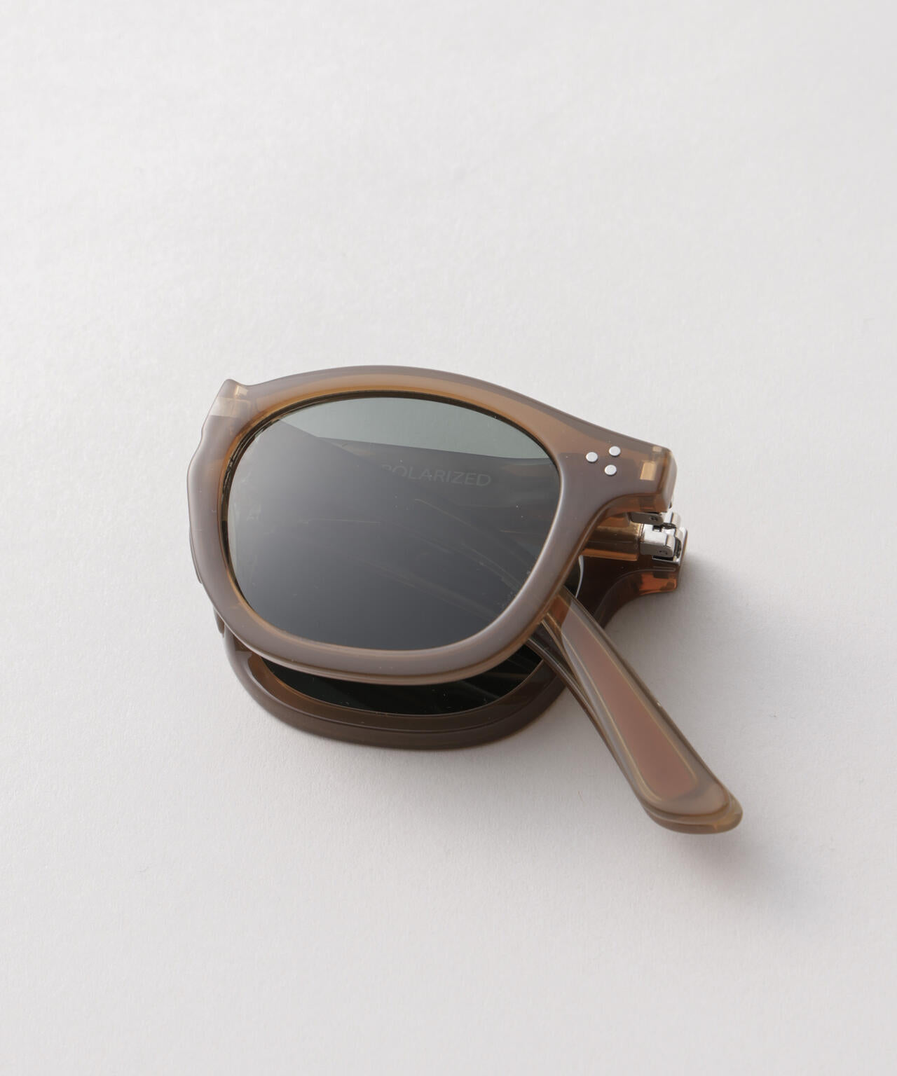 アイウェア/ボストン型 折り畳み式サングラス