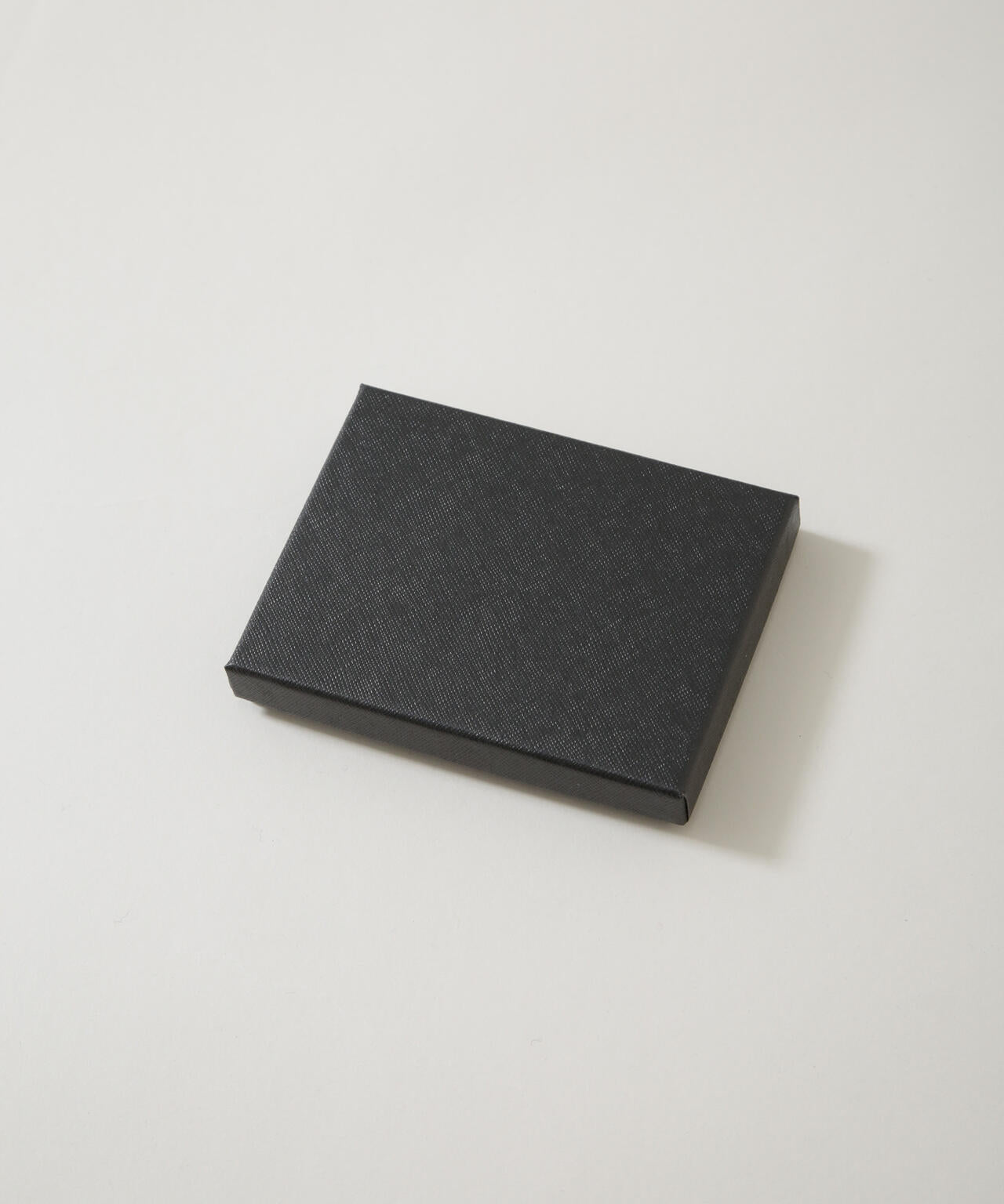 WEB限定/フェイクレザーカードケース