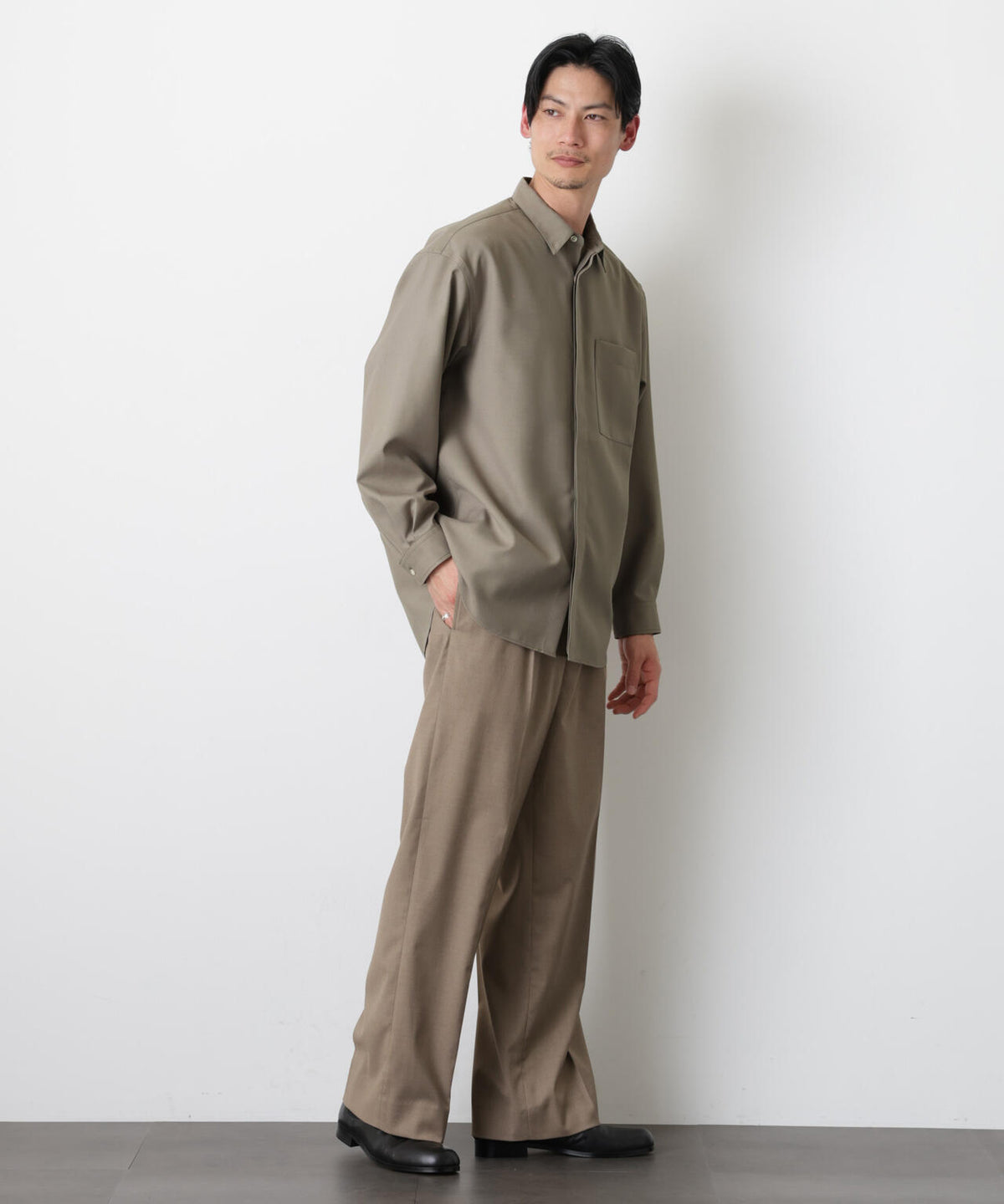 「Gavante」ドライギャバレギュラーカラーシャツ