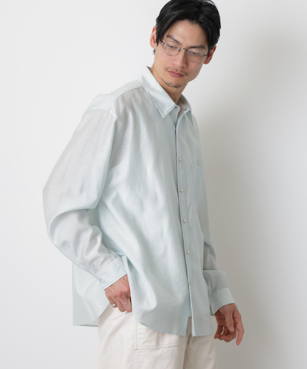 エンブロイダリーシルキーシャツ