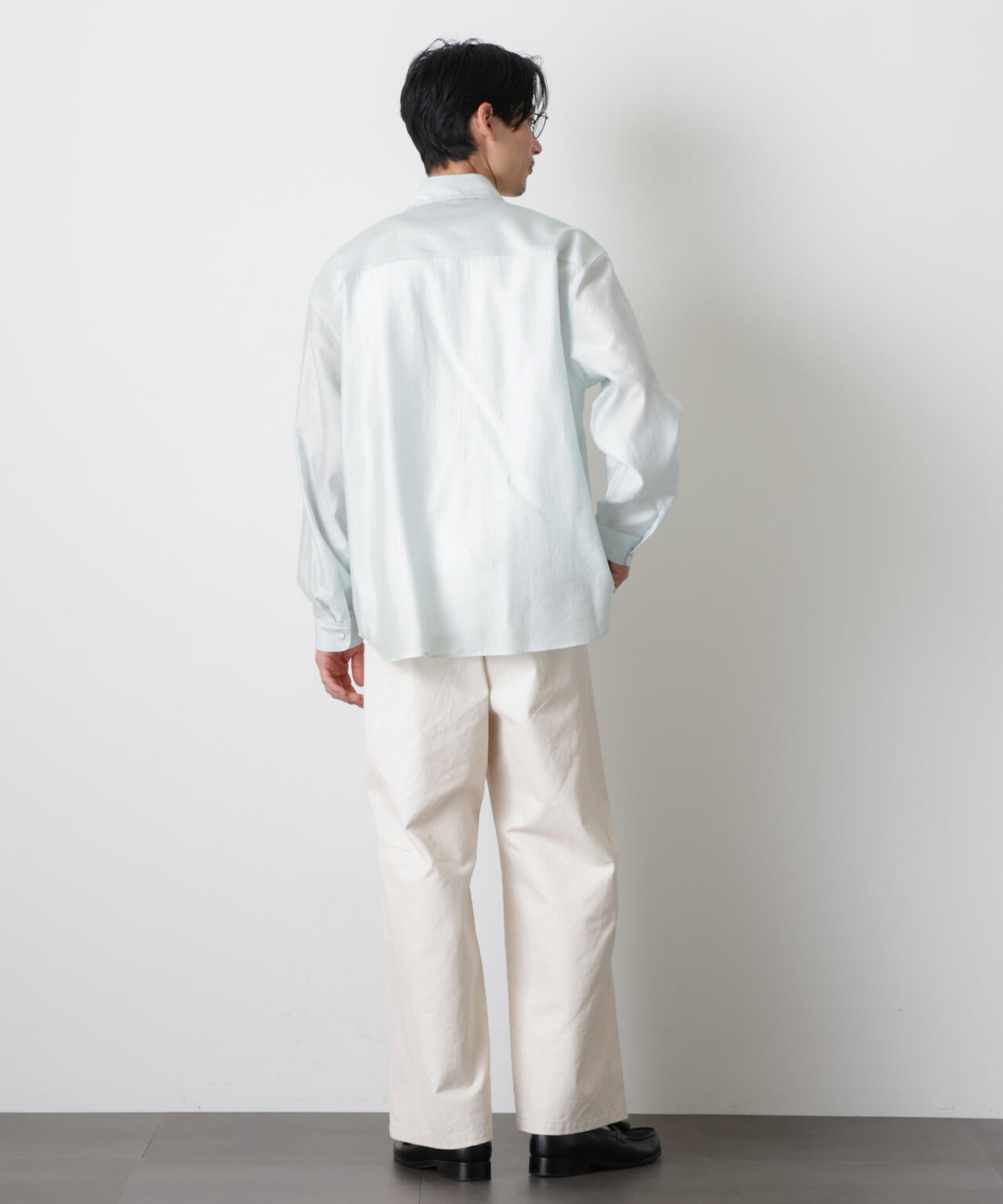 エンブロイダリーシルキーシャツ