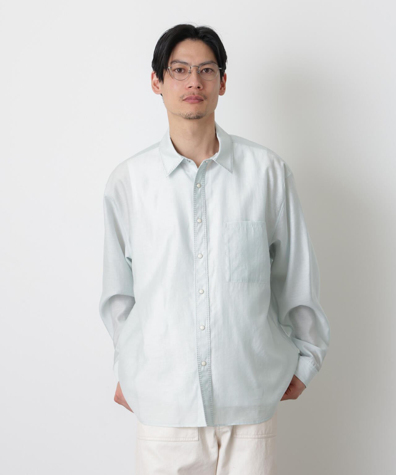 エンブロイダリーシルキーシャツ