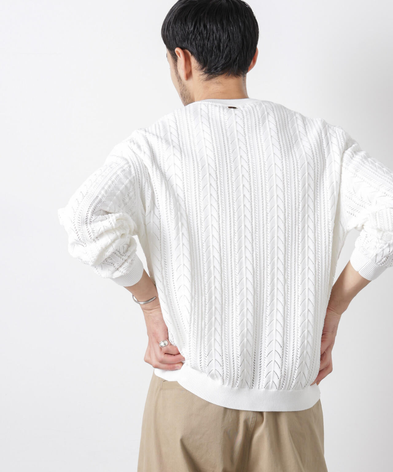 「ASSEMBLANC」コードヤーンシアーケーブルニット