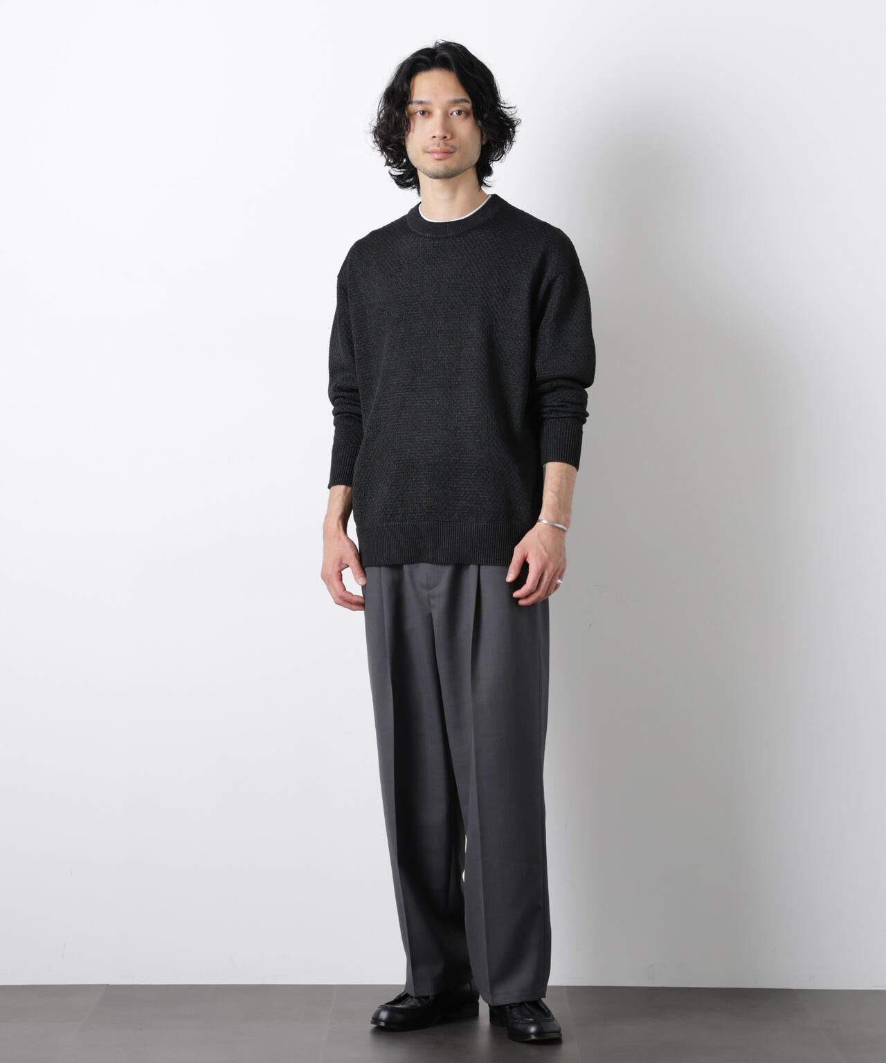 ギマクルーネックプルオーバー