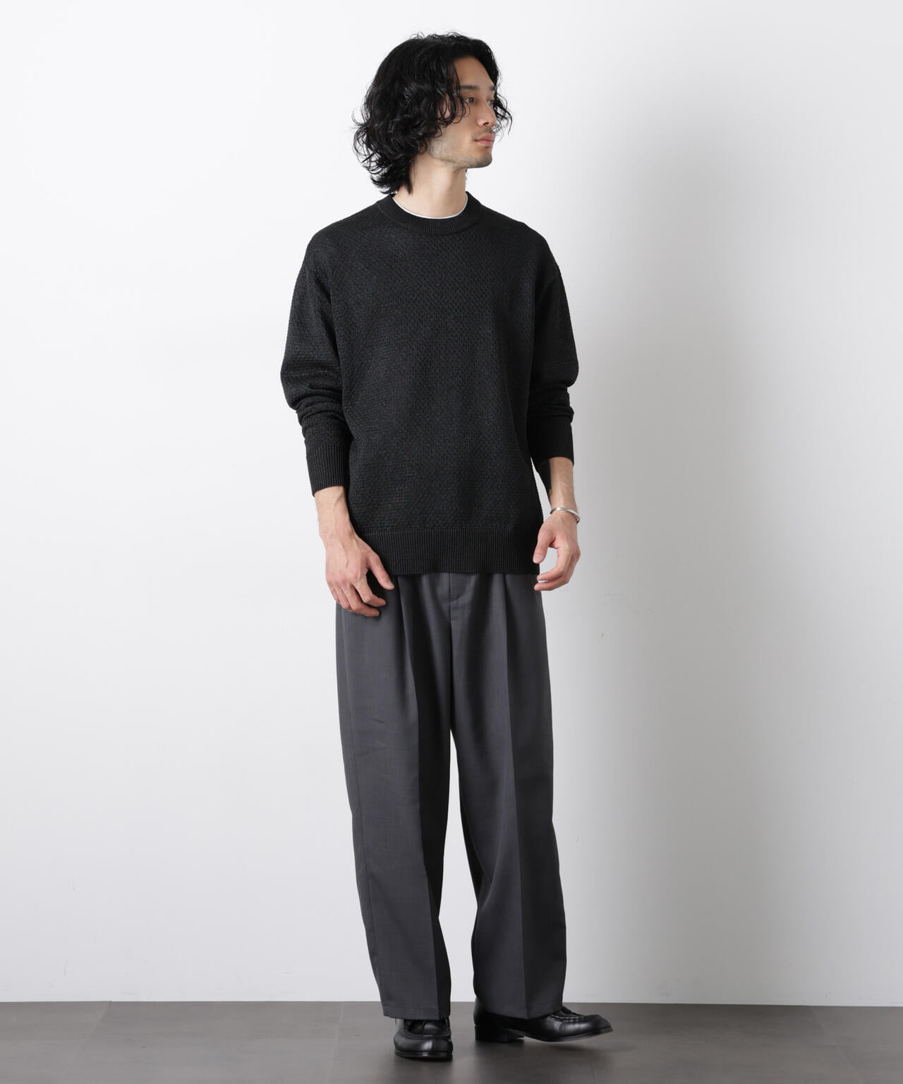 ギマクルーネックプルオーバー