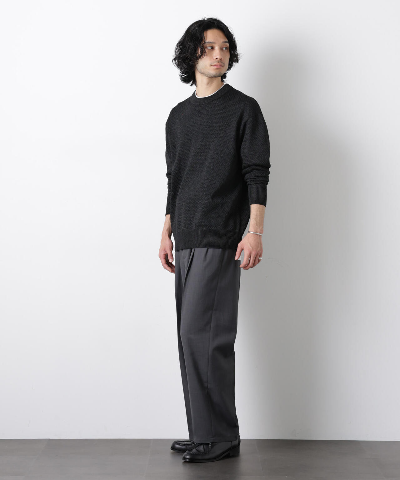 ギマクルーネックプルオーバー