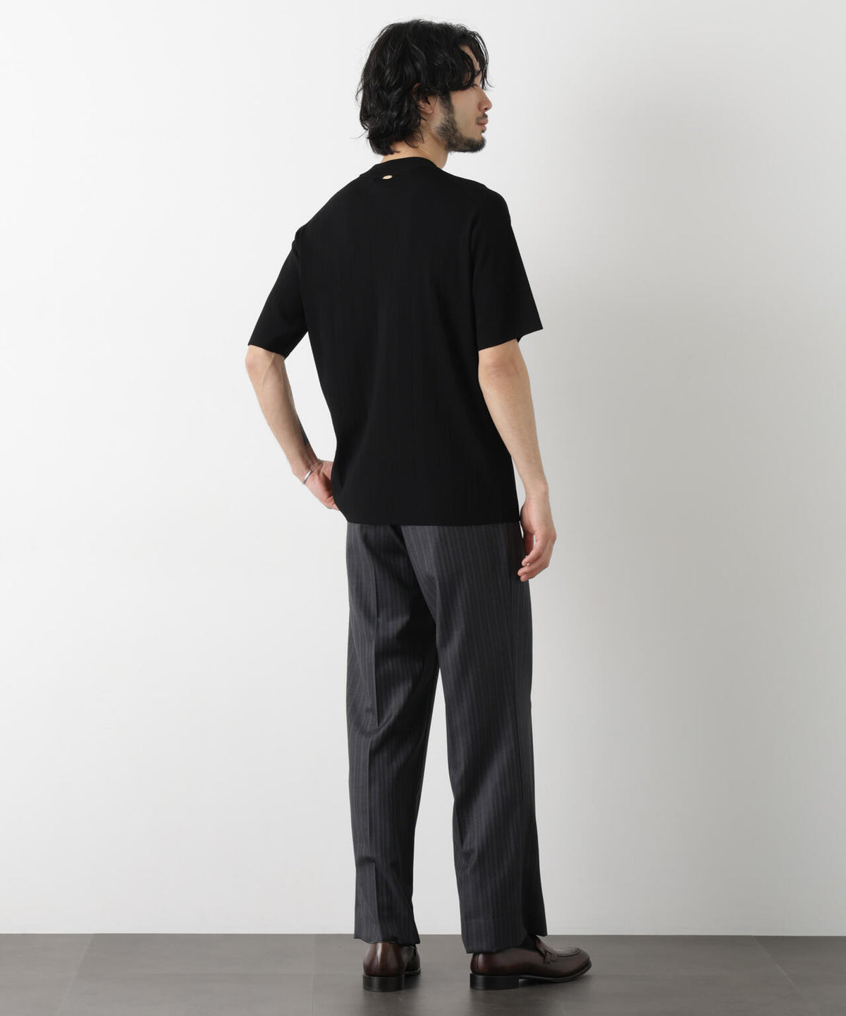 「ASSEMBLANC」 針抜きクルーネックニット
