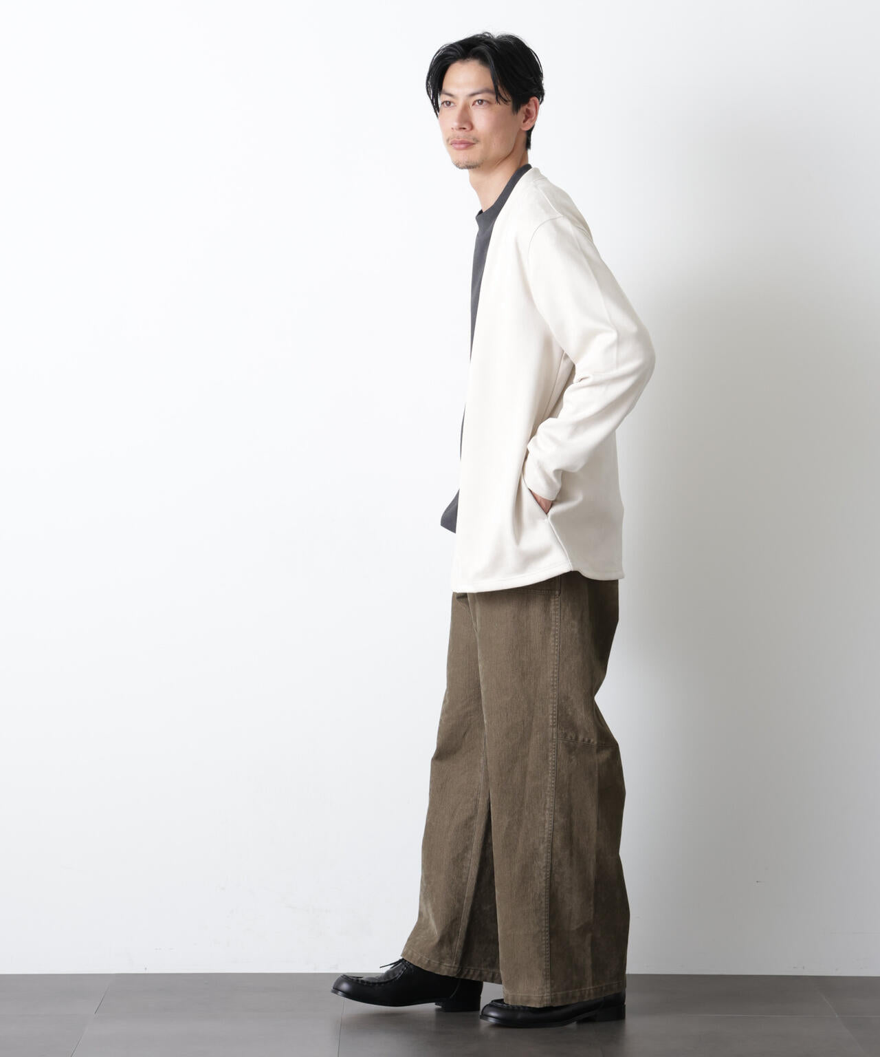 「モダンコンフォート」フェイクスエードトッパーカーディガン