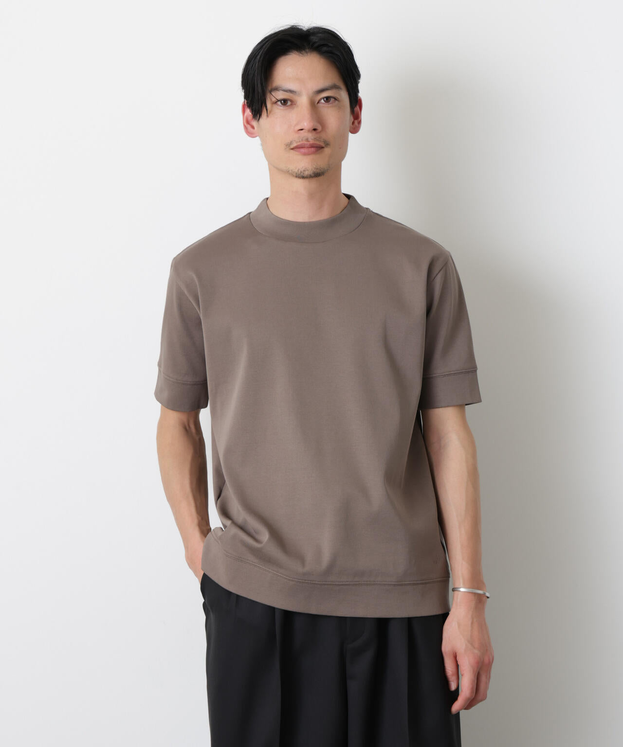 「FORMAL JERSEY」モックネックカットソー半袖