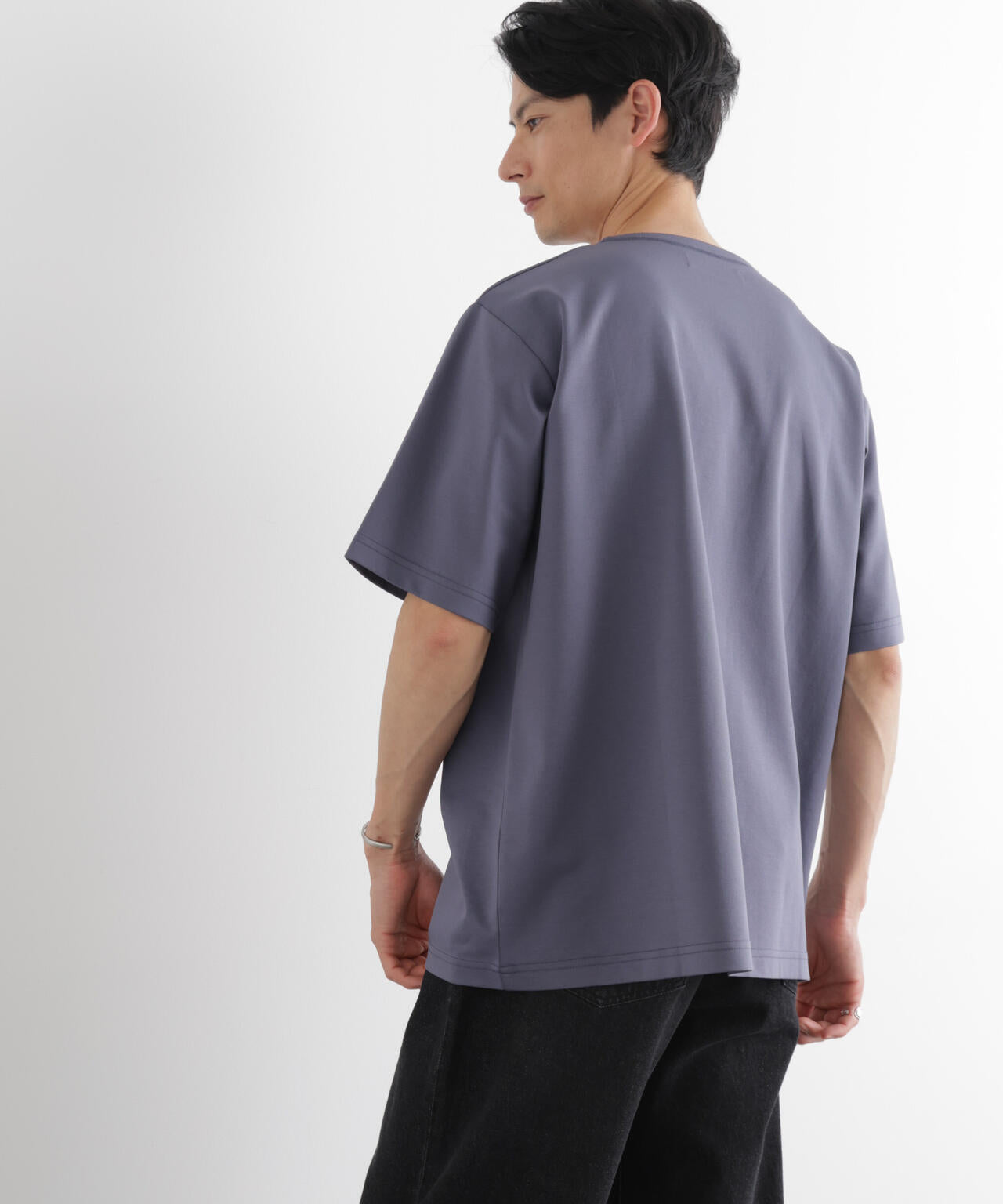 モクロディ ボートネック Tシャツ