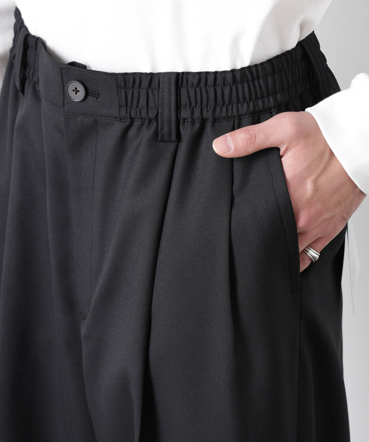 「大人のワイドパンツ」ドライギャバワイドイージースラックス