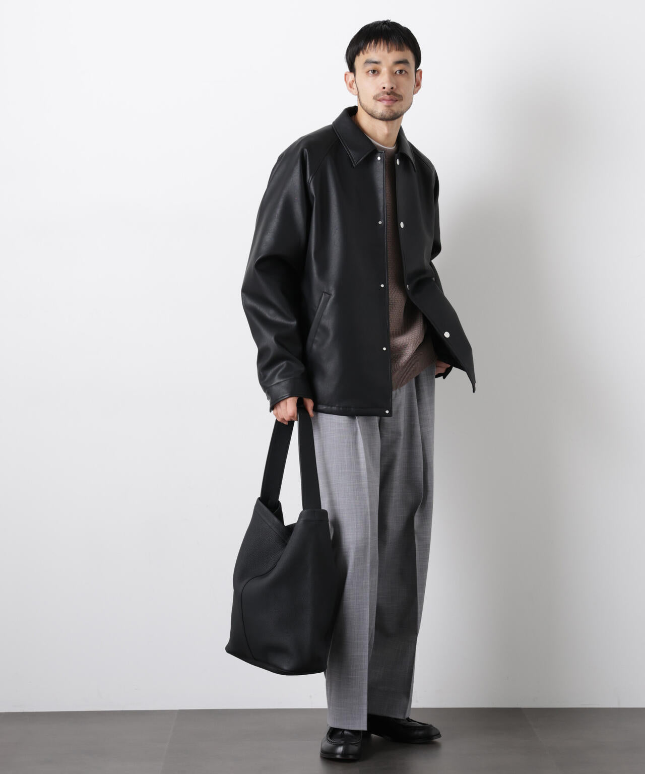 「大人のワイドパンツ」スラブシャークスキンイージースラックス