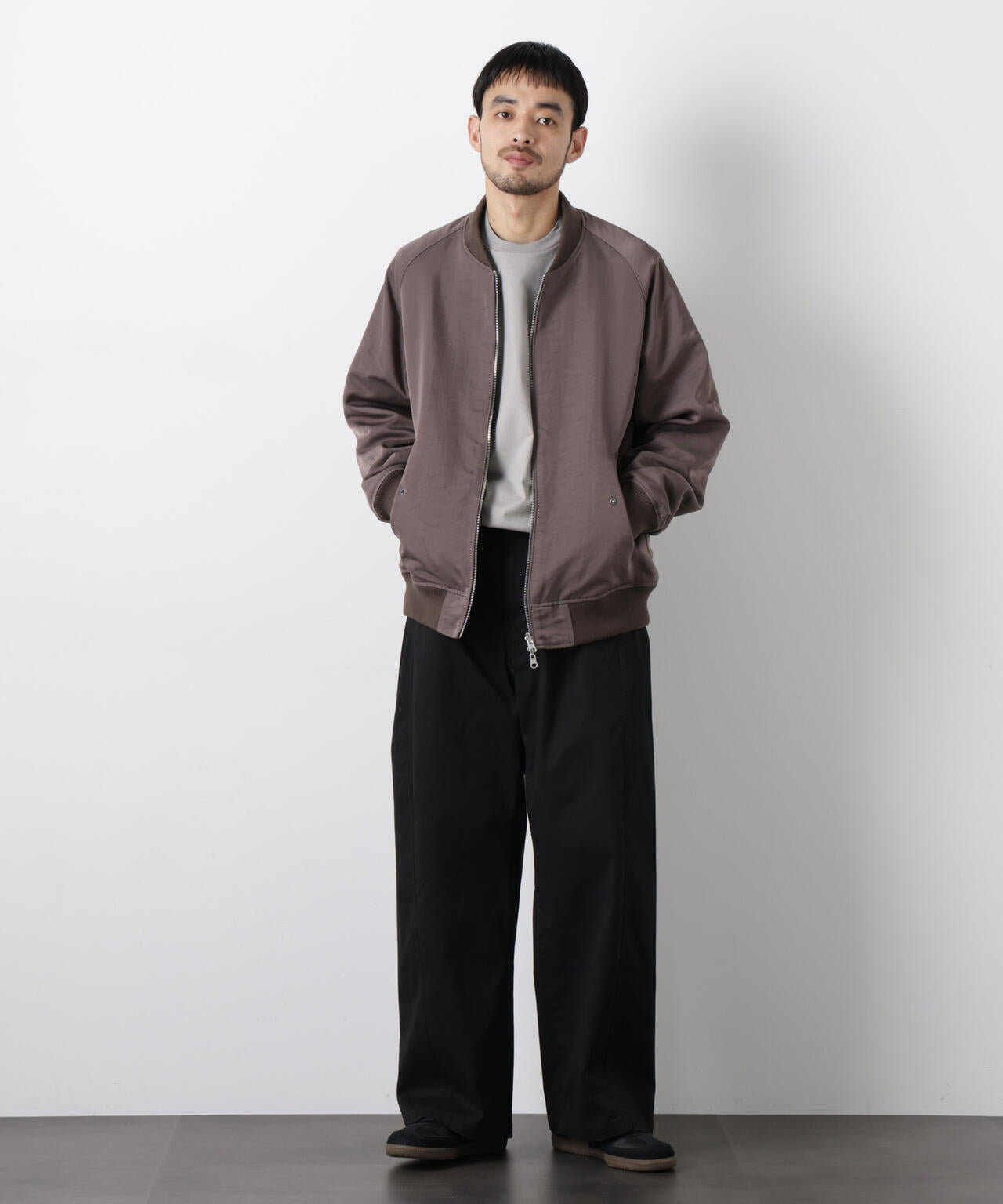 「ASSEMBLANC」ベルテッド3Dパンツ