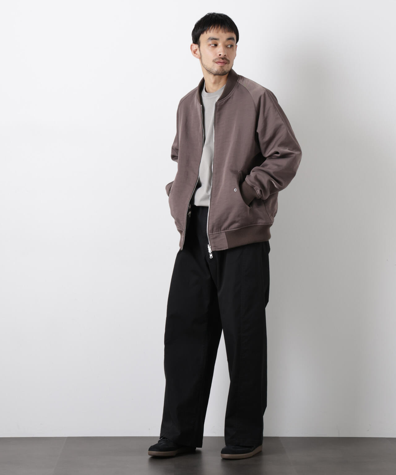 「ASSEMBLANC」ベルテッド3Dパンツ