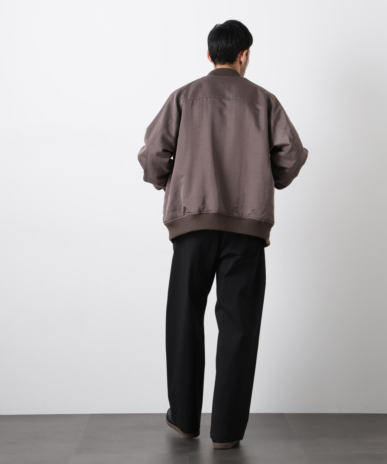 「ASSEMBLANC」ベルテッド3Dパンツ