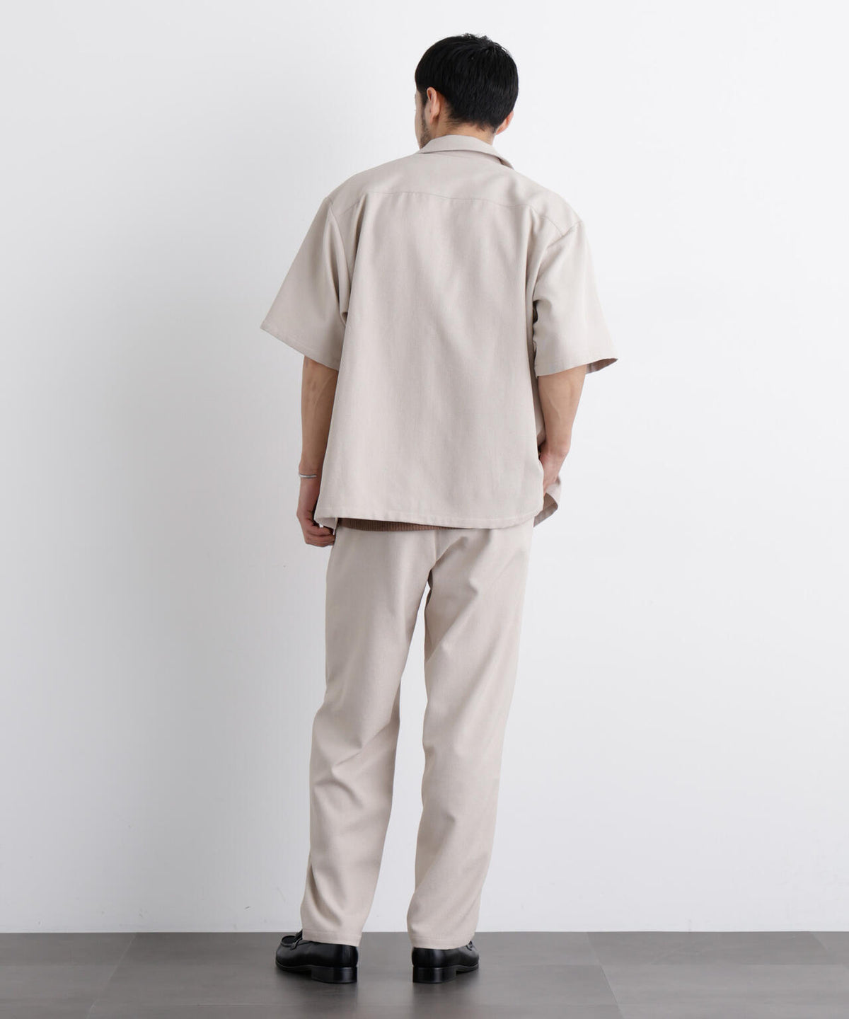 「Meaningful Continuity」coveross(R) EOS ポリエステルブッチャーリラックスワイドパンツ