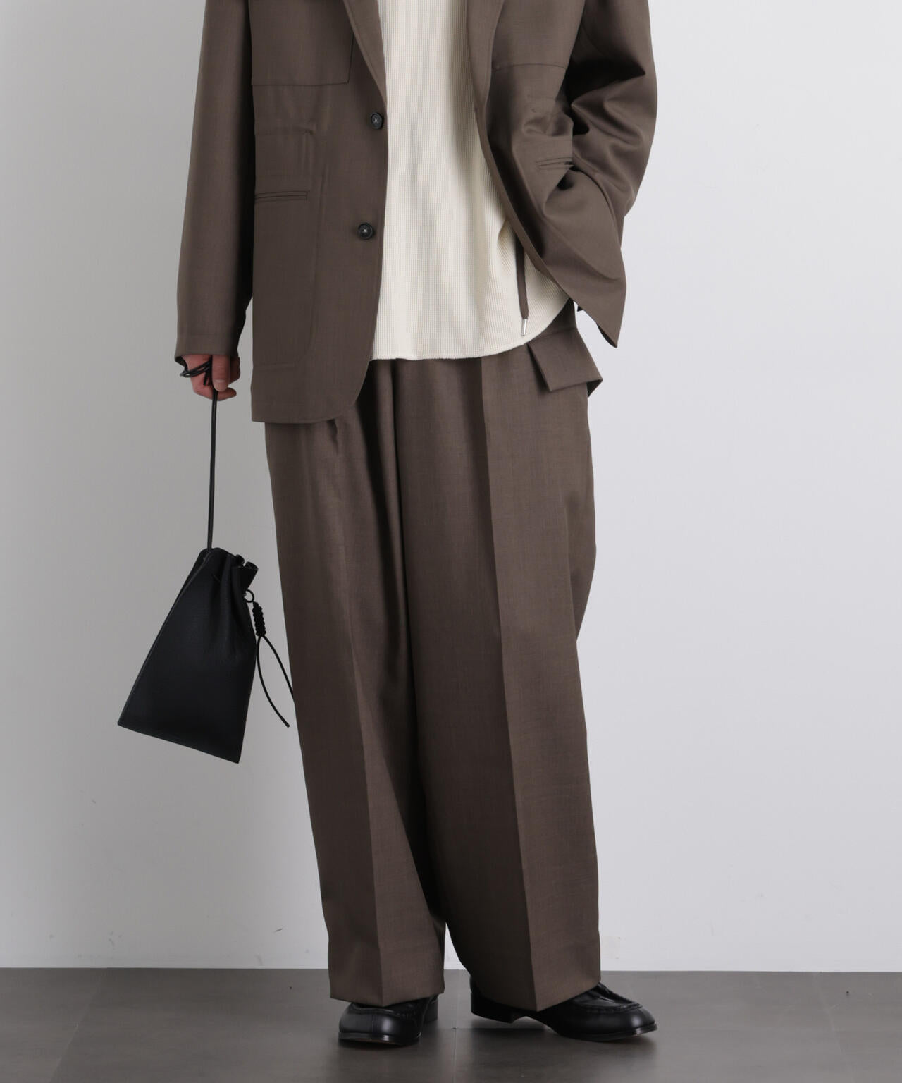 「Gavante」ドライギャバワイドカーゴパンツ