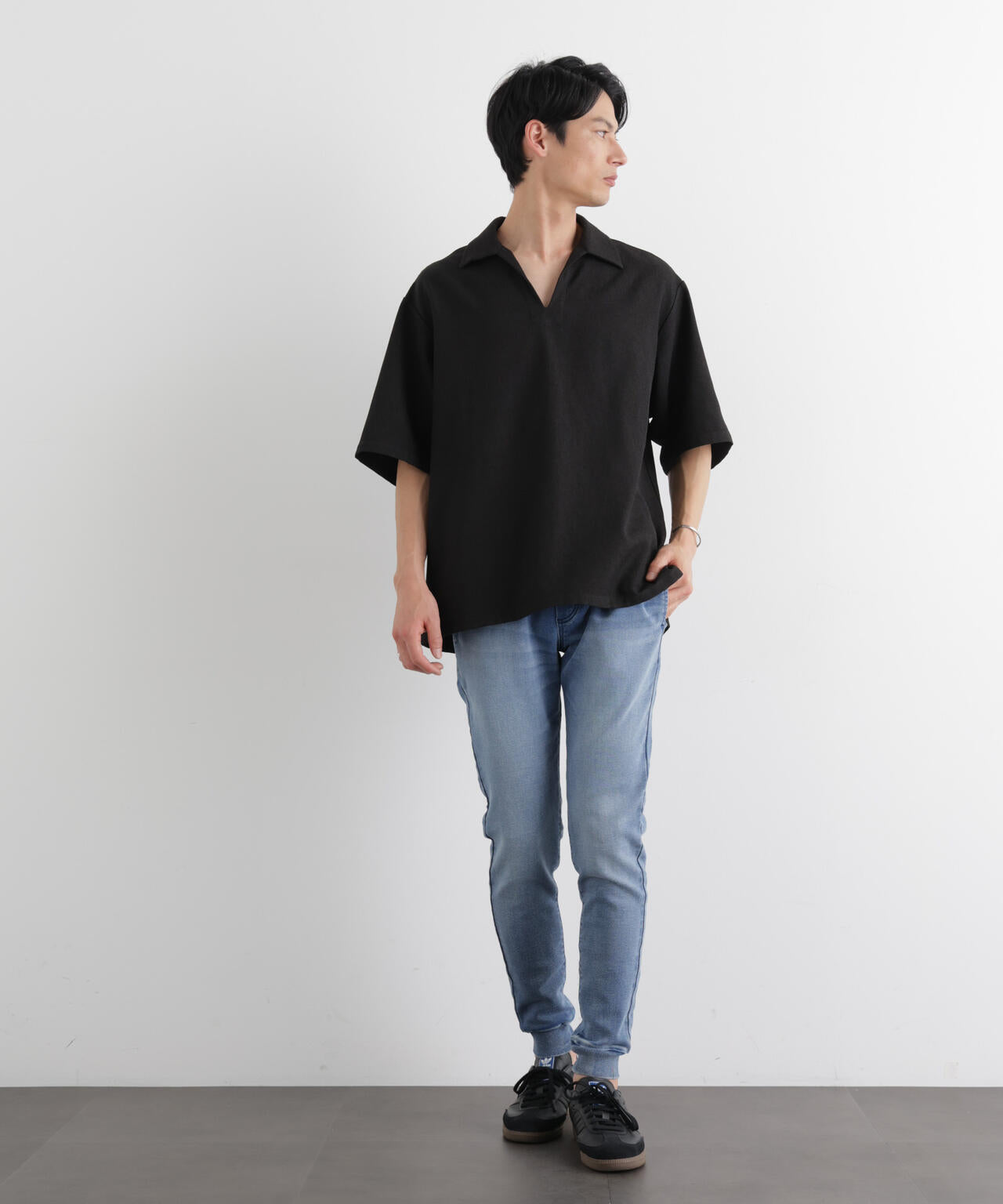 「Meaningful Continuity」 ストレッチデニムジョガーパンツ